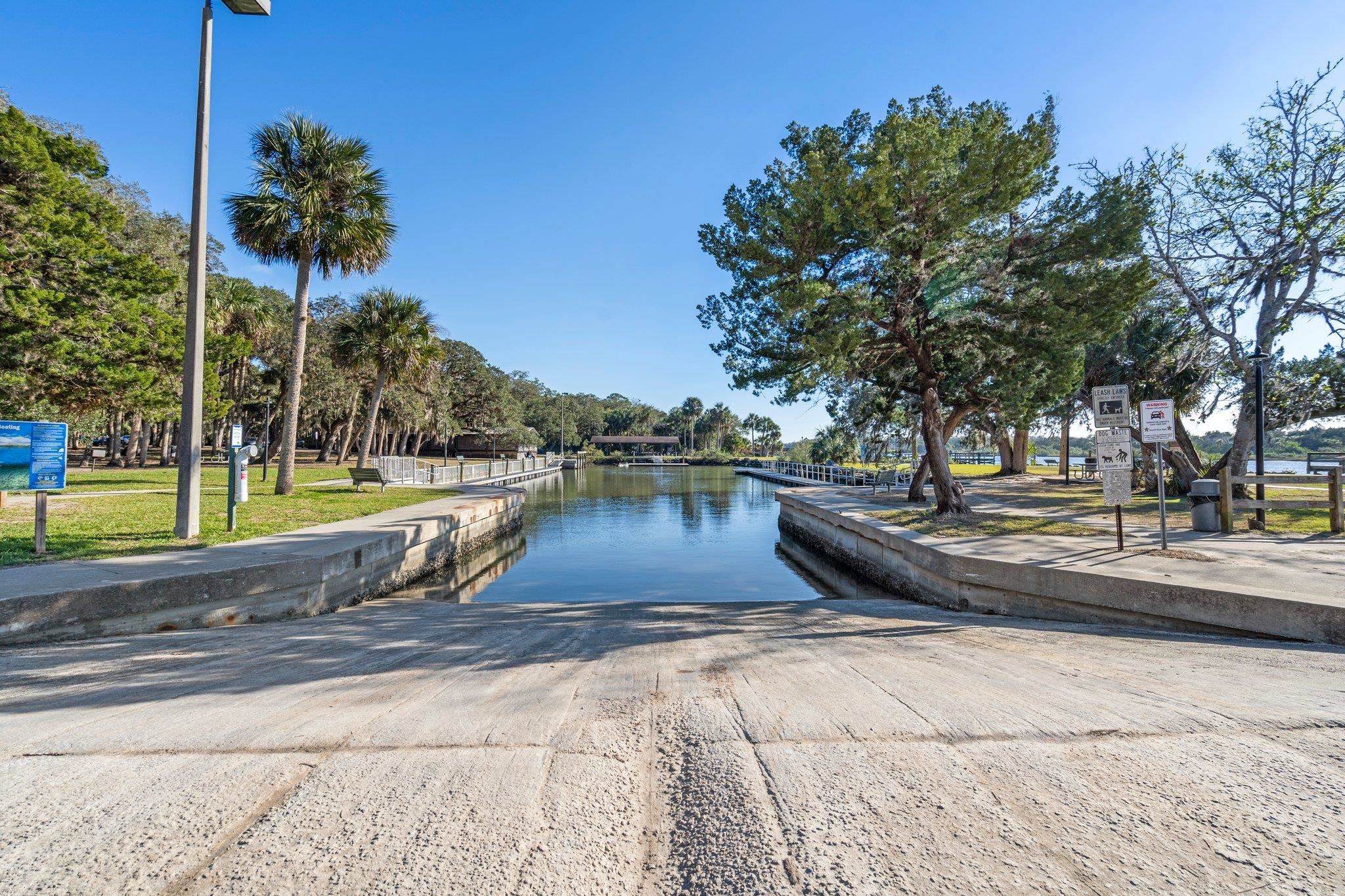 Image 17 of 22 For 6261 Ocean Shore Blvd N