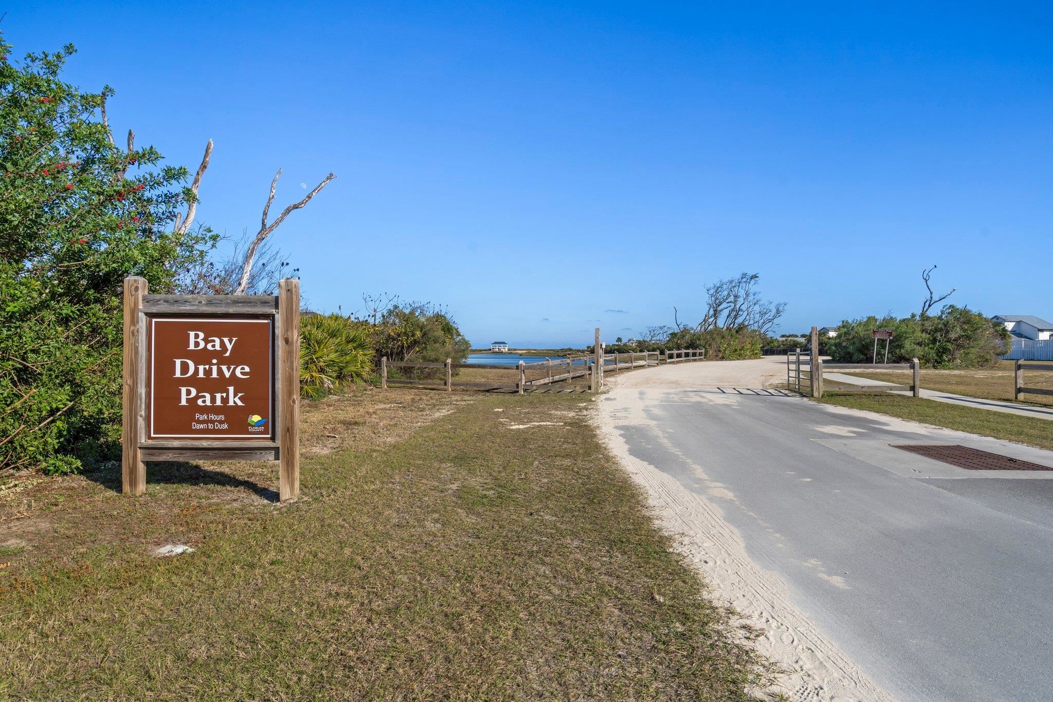 Image 7 of 22 For 6261 Ocean Shore Blvd N