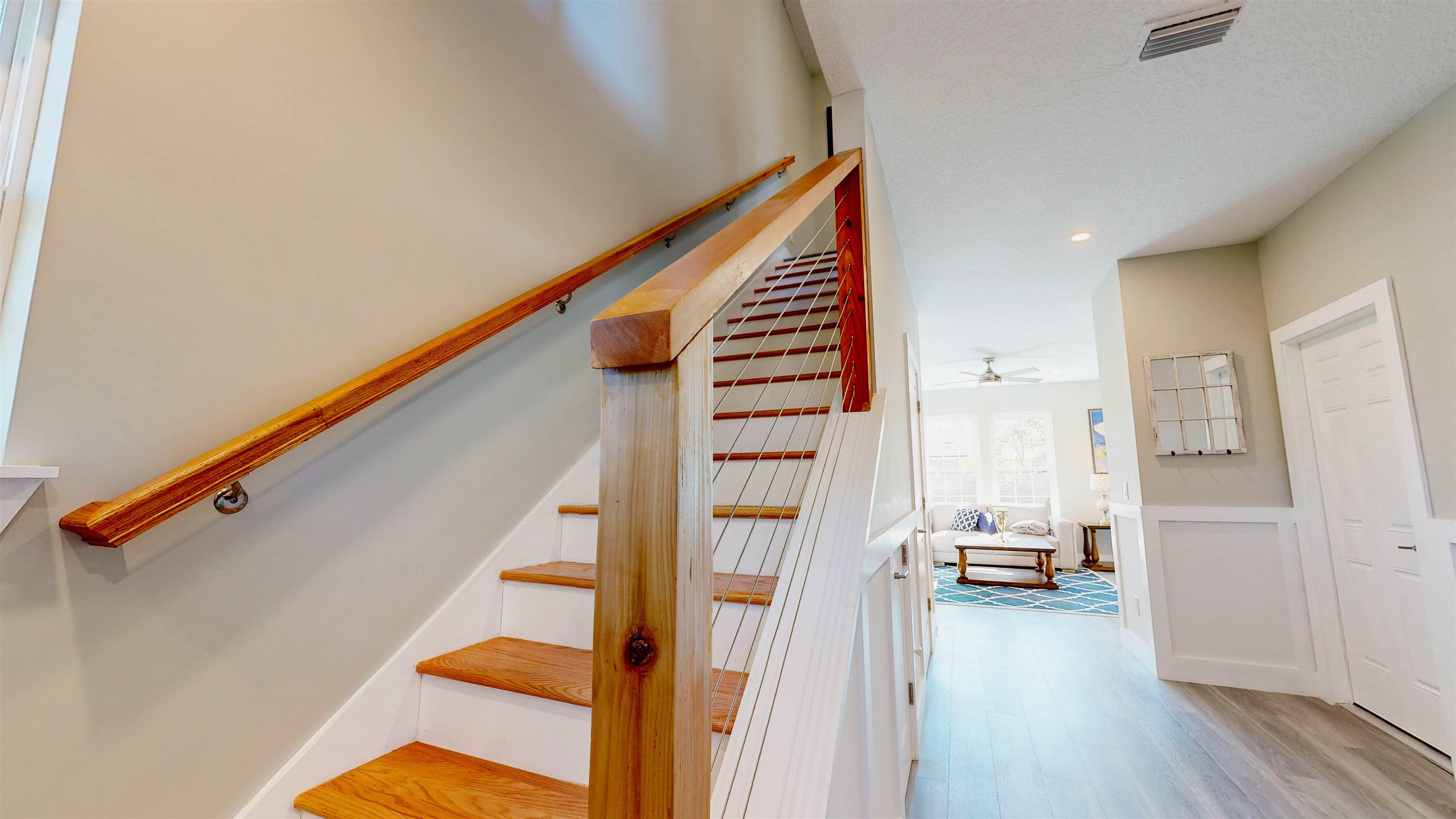 Image 20 of 48 For 688 Coral Cir