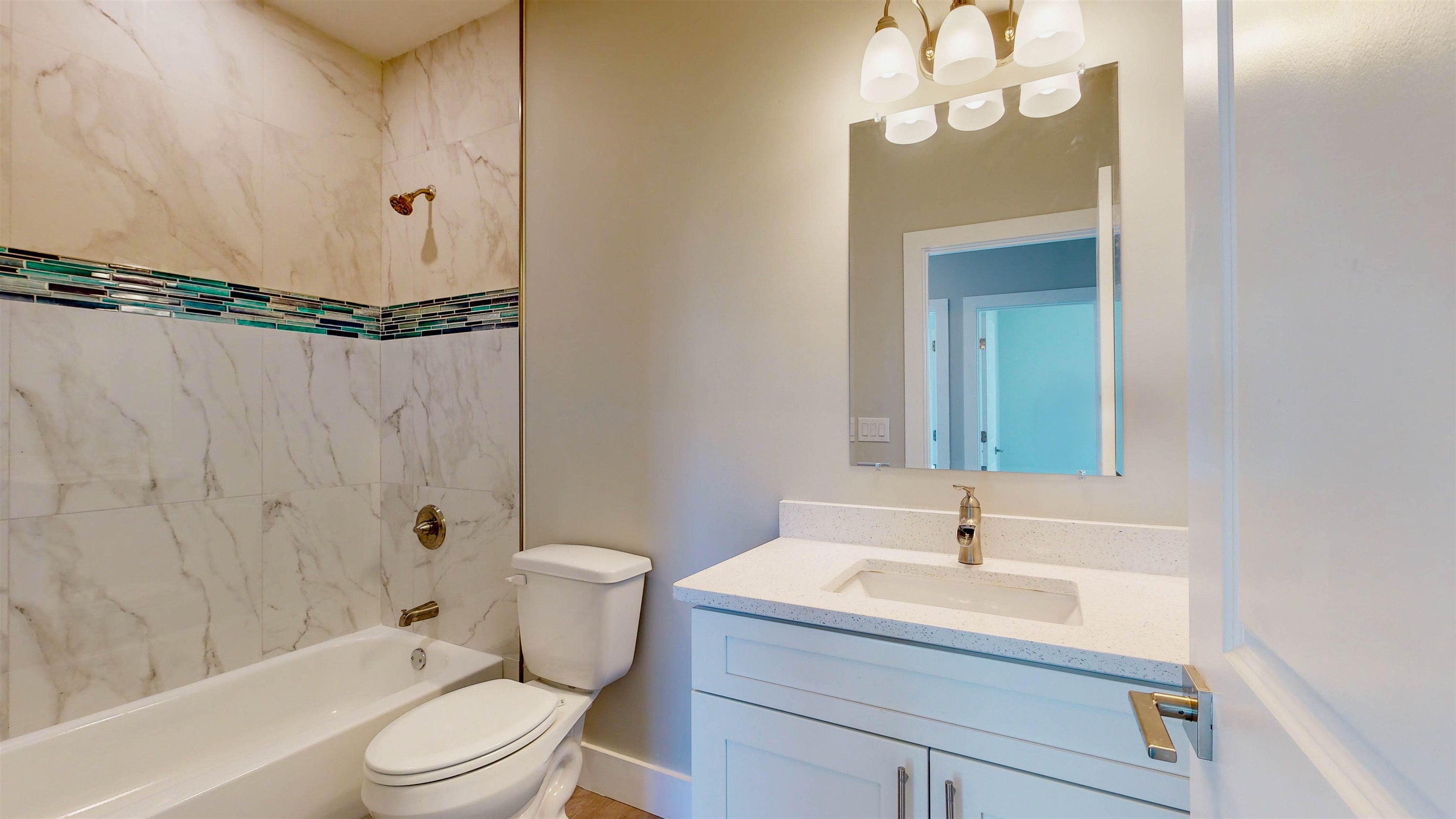 Image 25 of 48 For 688 Coral Cir