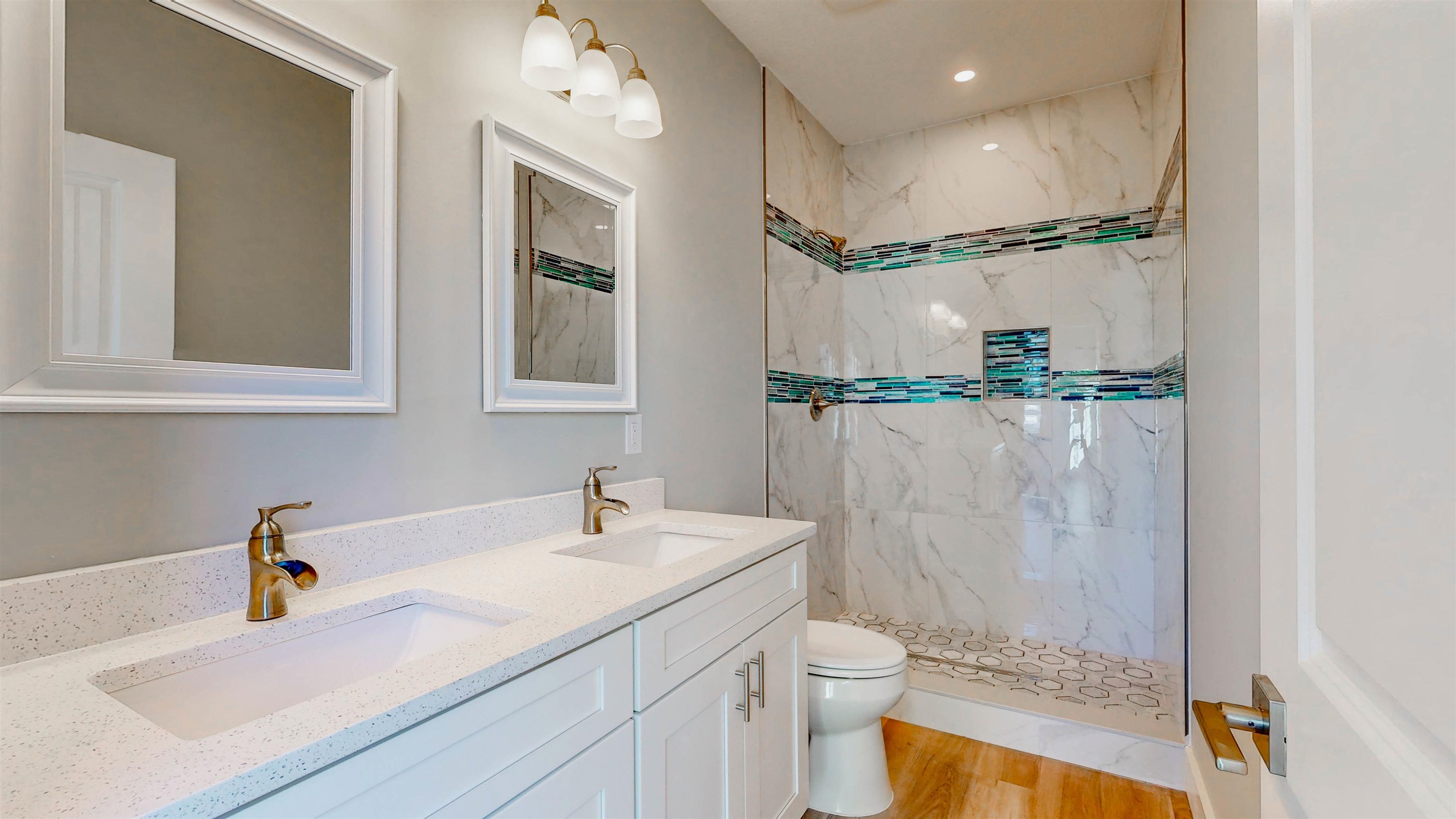 Image 34 of 48 For 688 Coral Cir