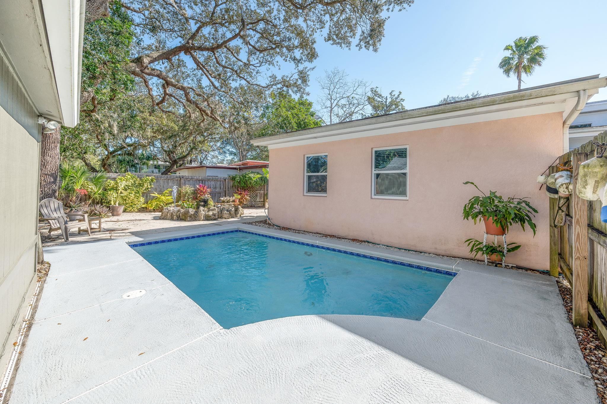 Image 42 of 45 For 23 Fancher Ct (pool)