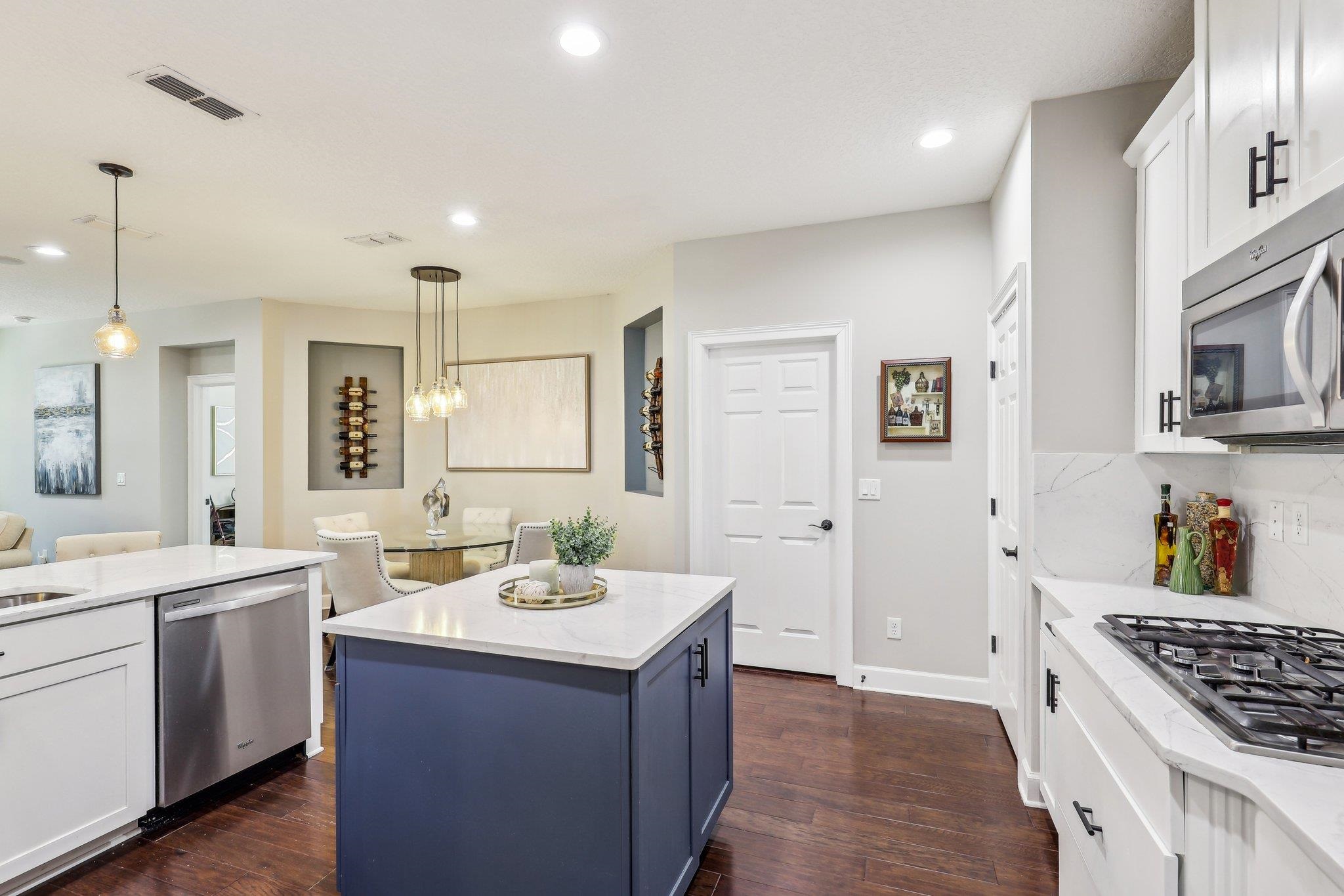 Image 11 of 59 For 152 Spanish Marsh Dr