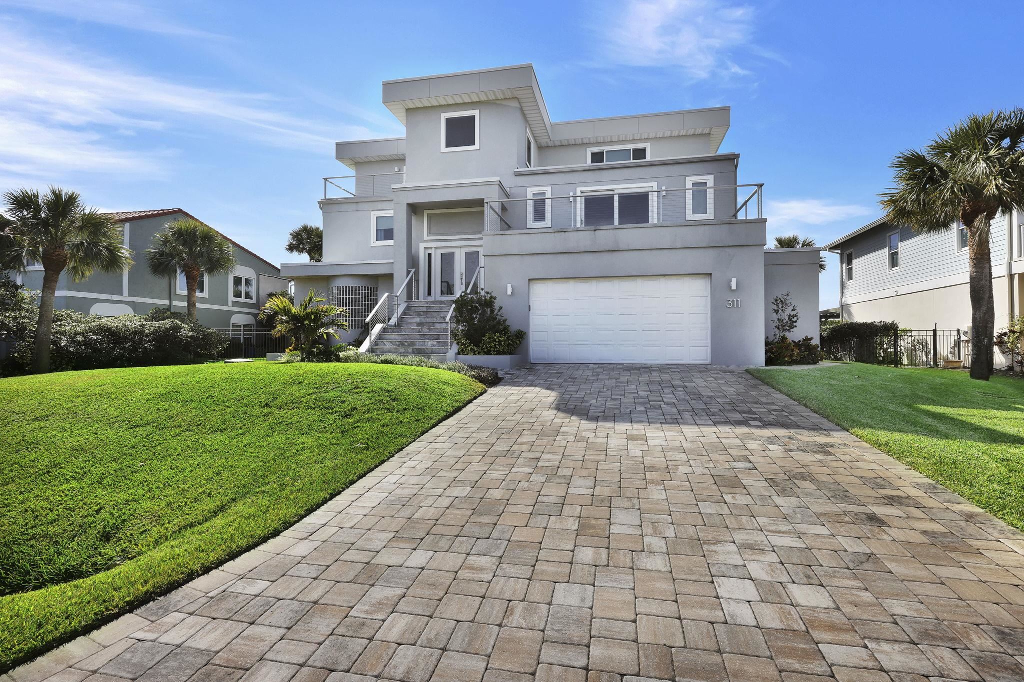 Image 3 of 90 For 311 Porpoise Point Dr