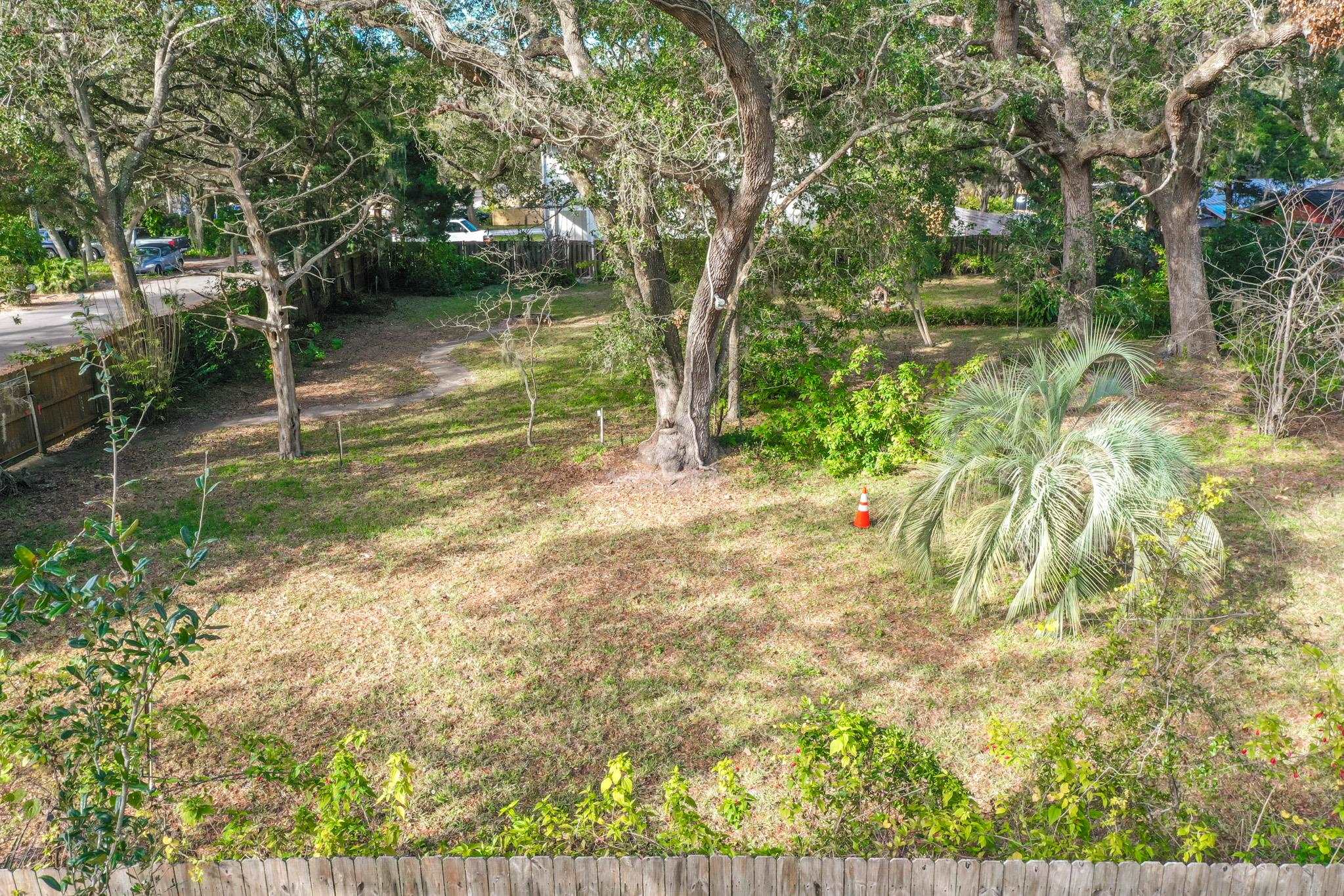Image 2 of 6 For 408 D St  