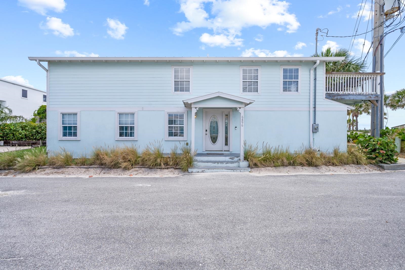 Image 37 of 48 For 6896 A Ave  