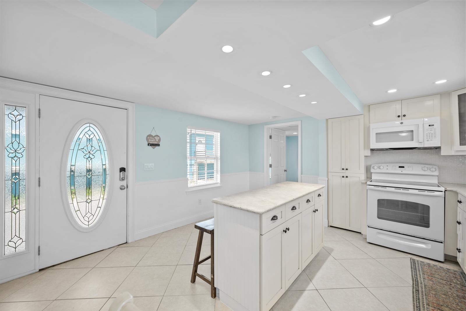 Image 9 of 48 For 6896 A Ave  