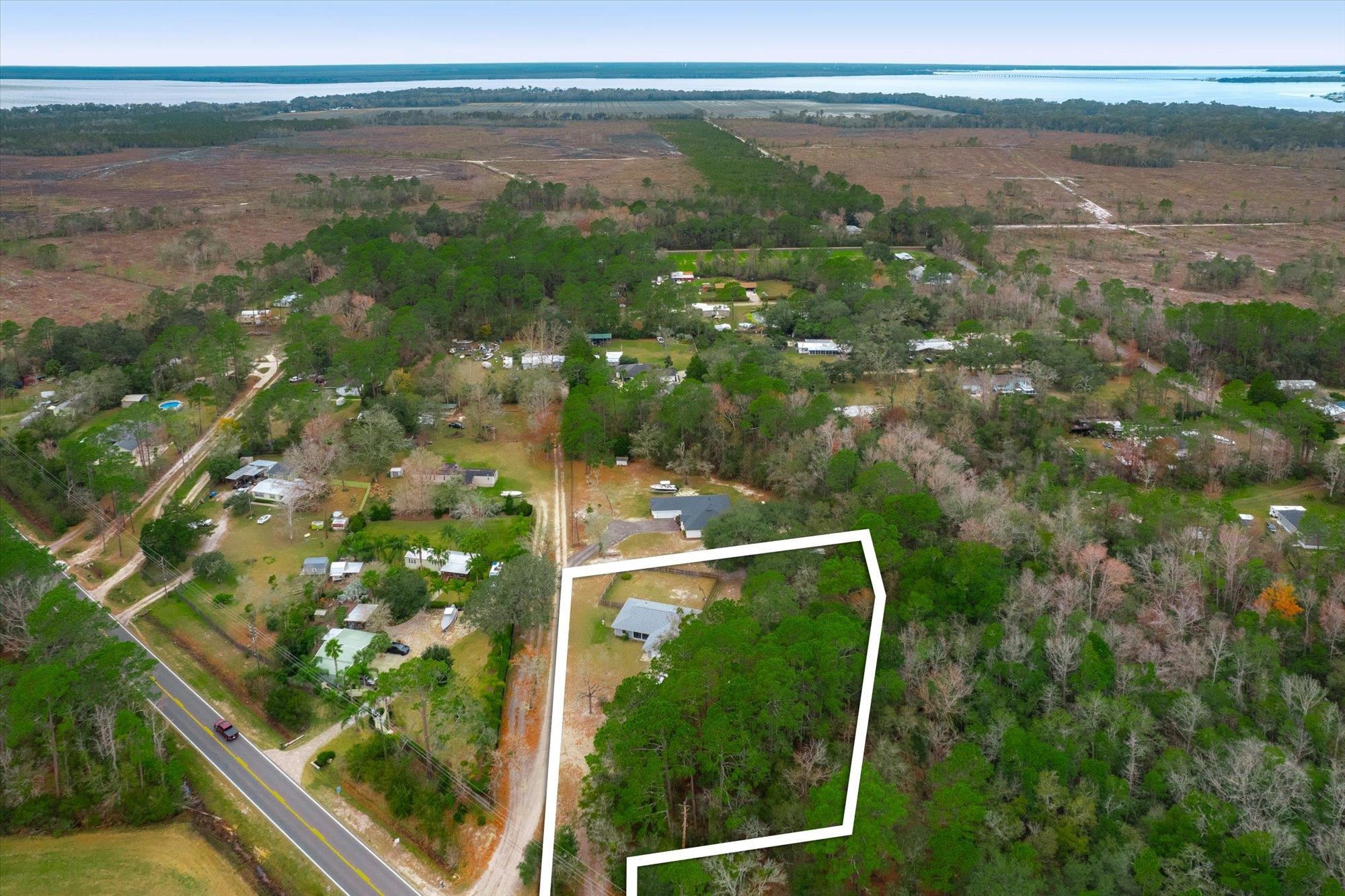 Image 32 of 38 For 8469 County Road 13 North