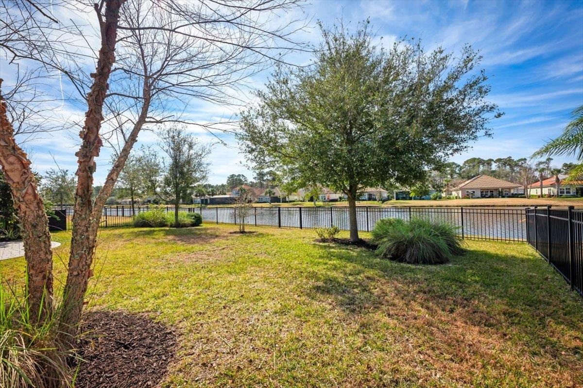 Image 2 of 34 For 211 Pintoresco Dr