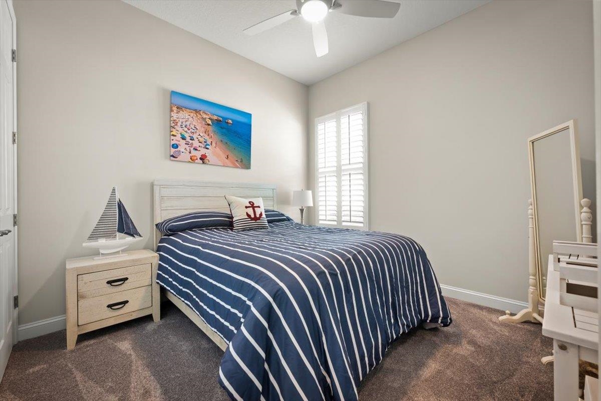 Image 20 of 34 For 211 Pintoresco Dr