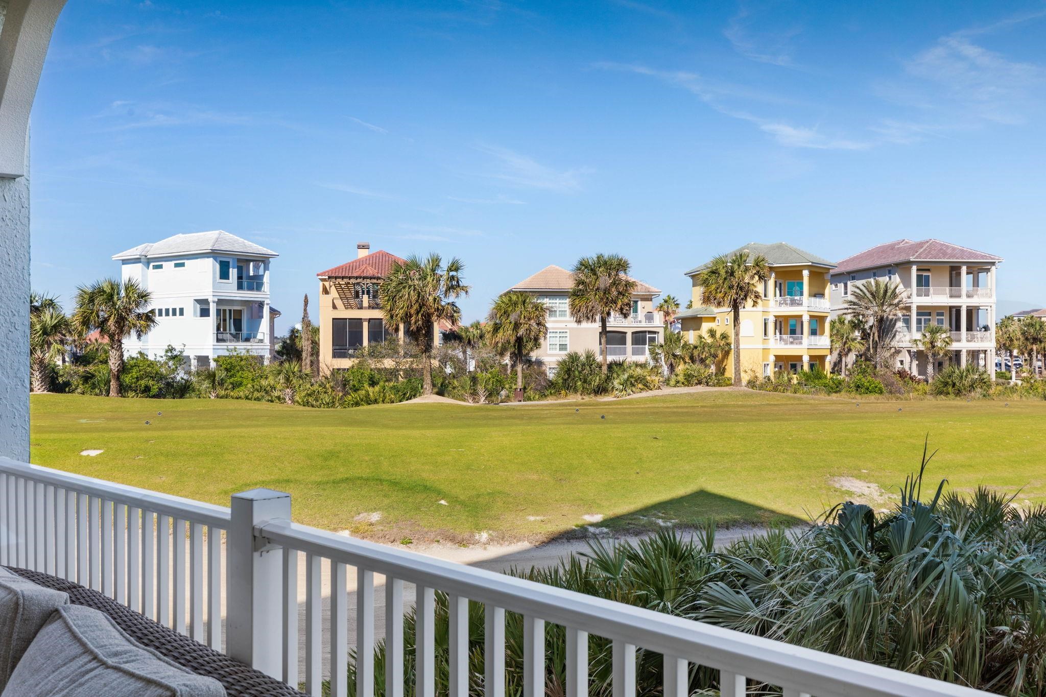 Image 13 of 35 For 400 Cinnamon Beach Way  321