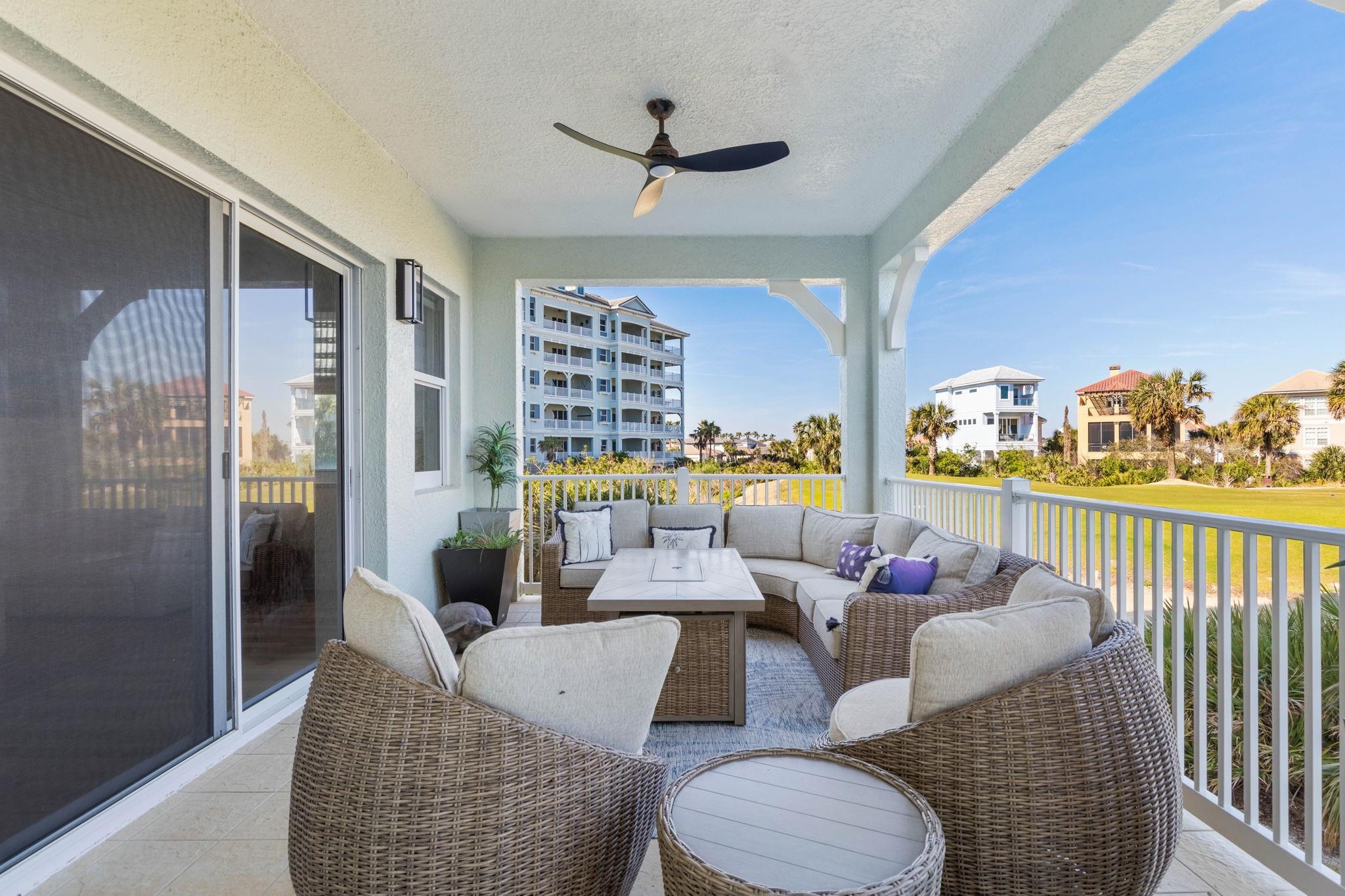 Image 14 of 35 For 400 Cinnamon Beach Way  321