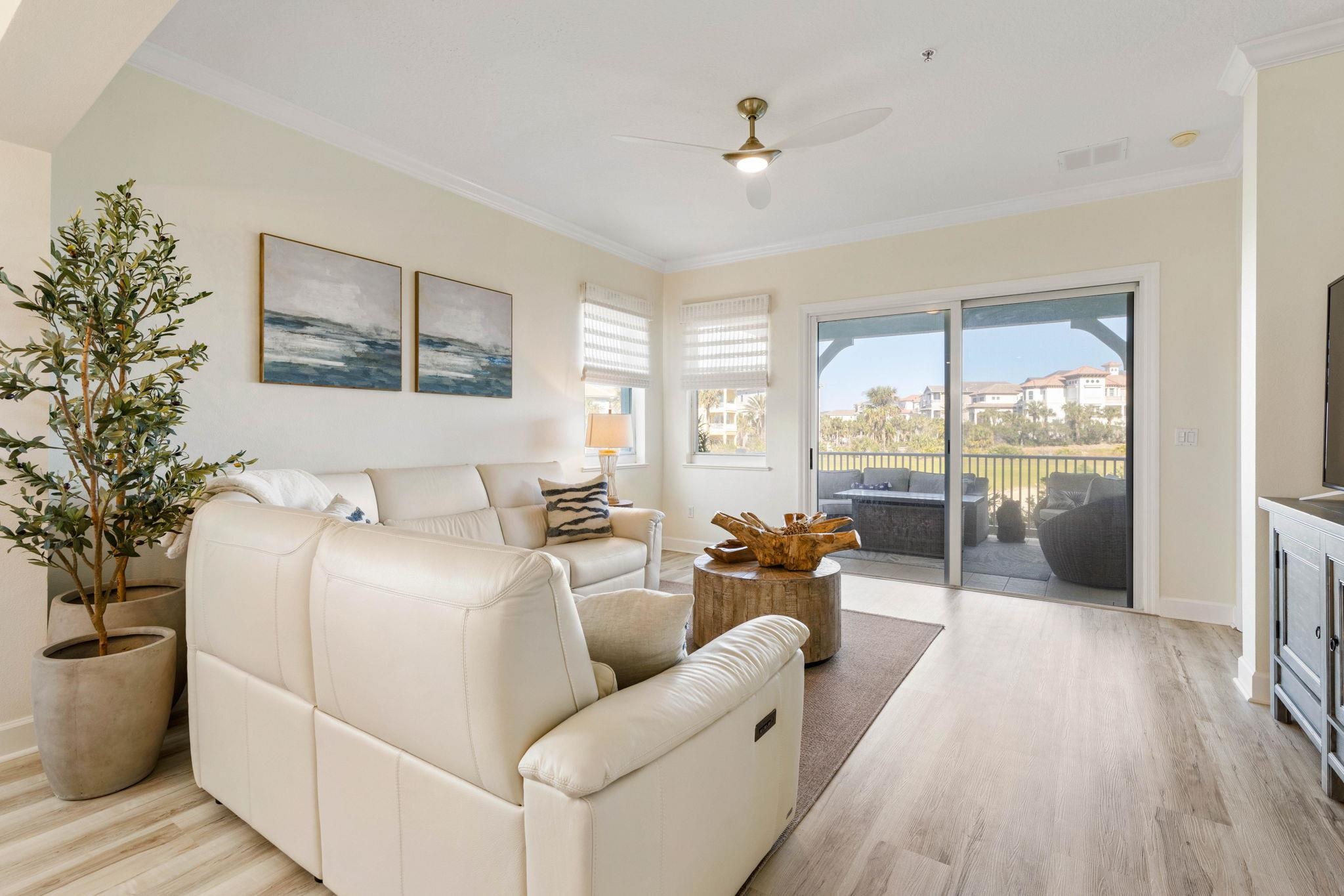 Image 7 of 35 For 400 Cinnamon Beach Way  321