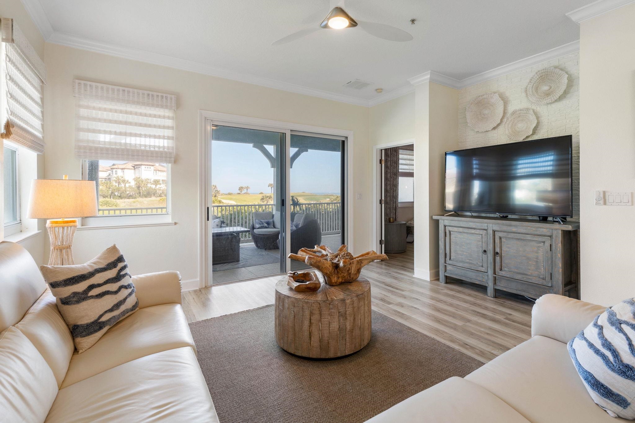 Image 8 of 35 For 400 Cinnamon Beach Way  321
