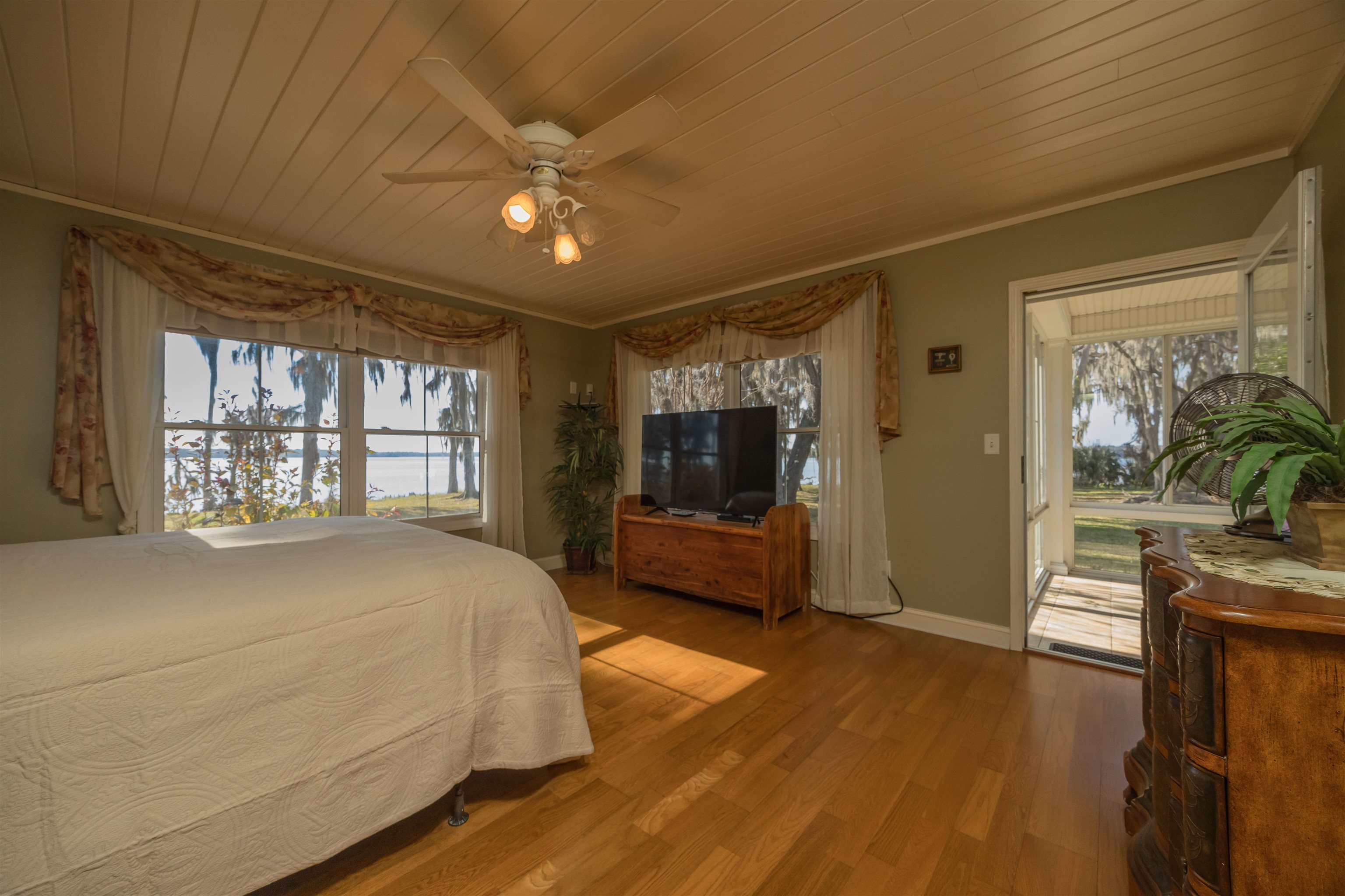 Image 58 of 99 For 141 Wooten Rd
