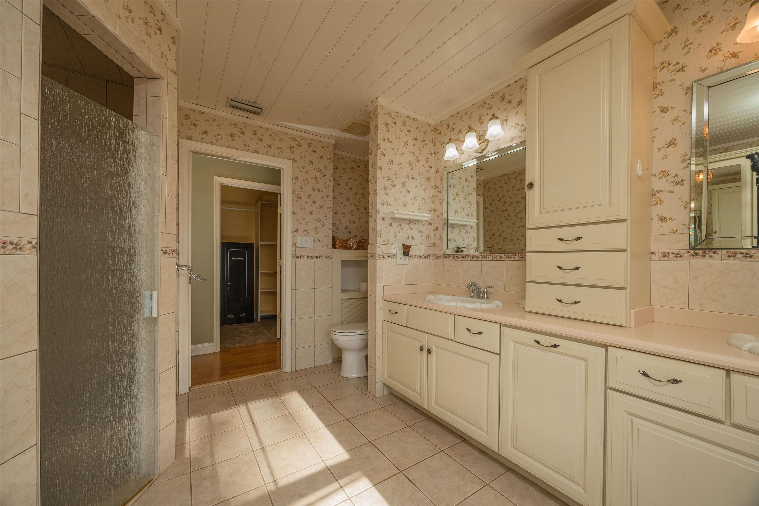 Image 63 of 99 For 141 Wooten Rd