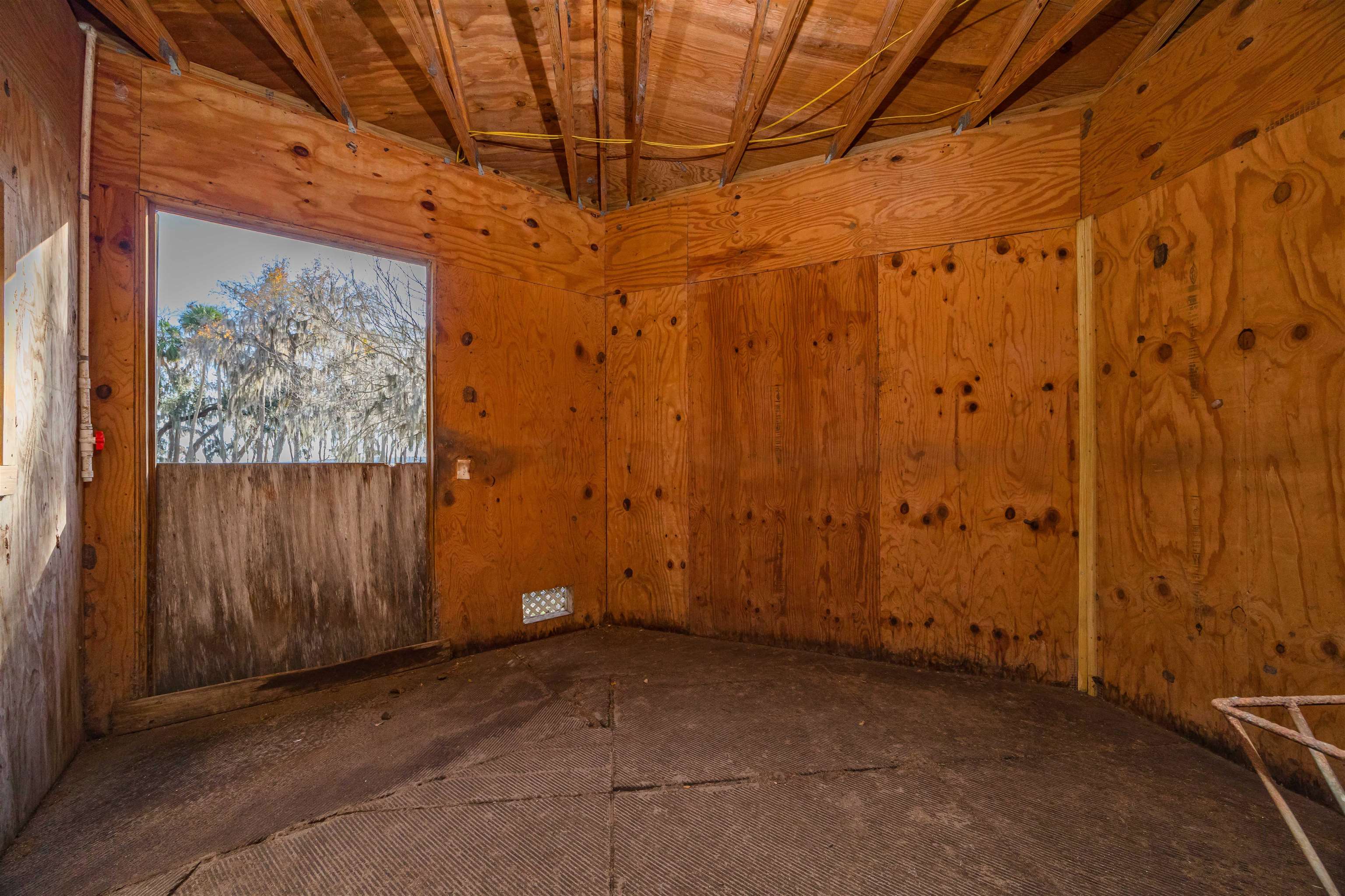 Image 76 of 99 For 141 Wooten Rd