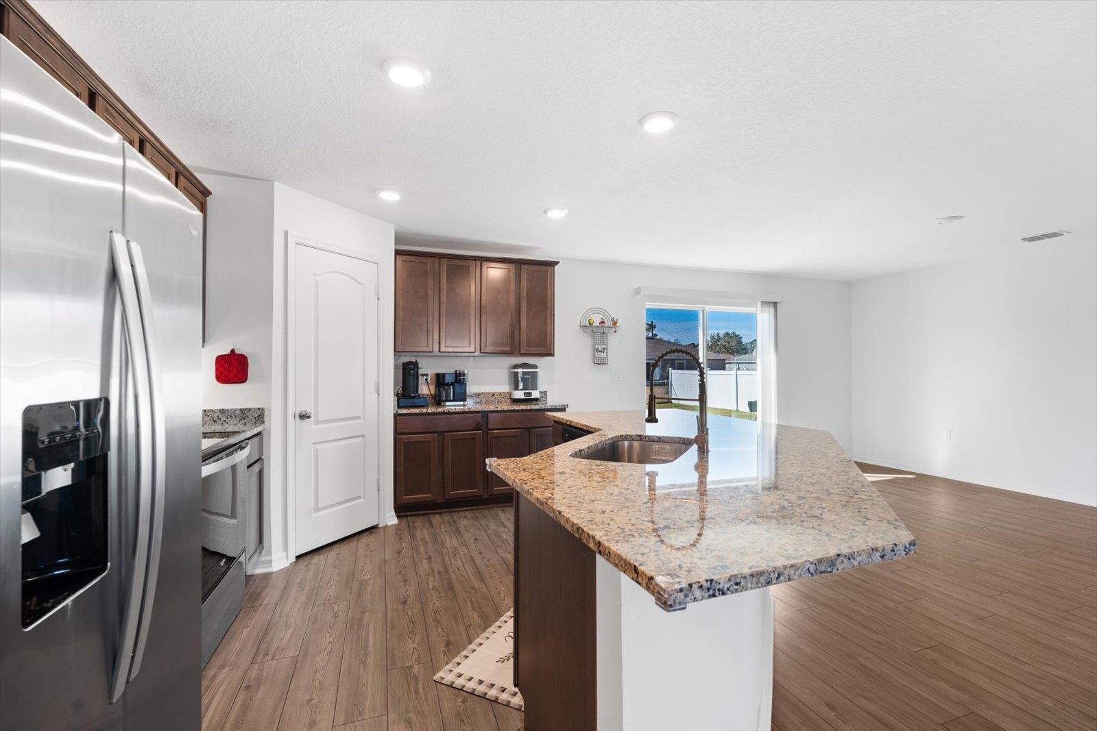 Image 7 of 22 For 26 Rockingham Ln
