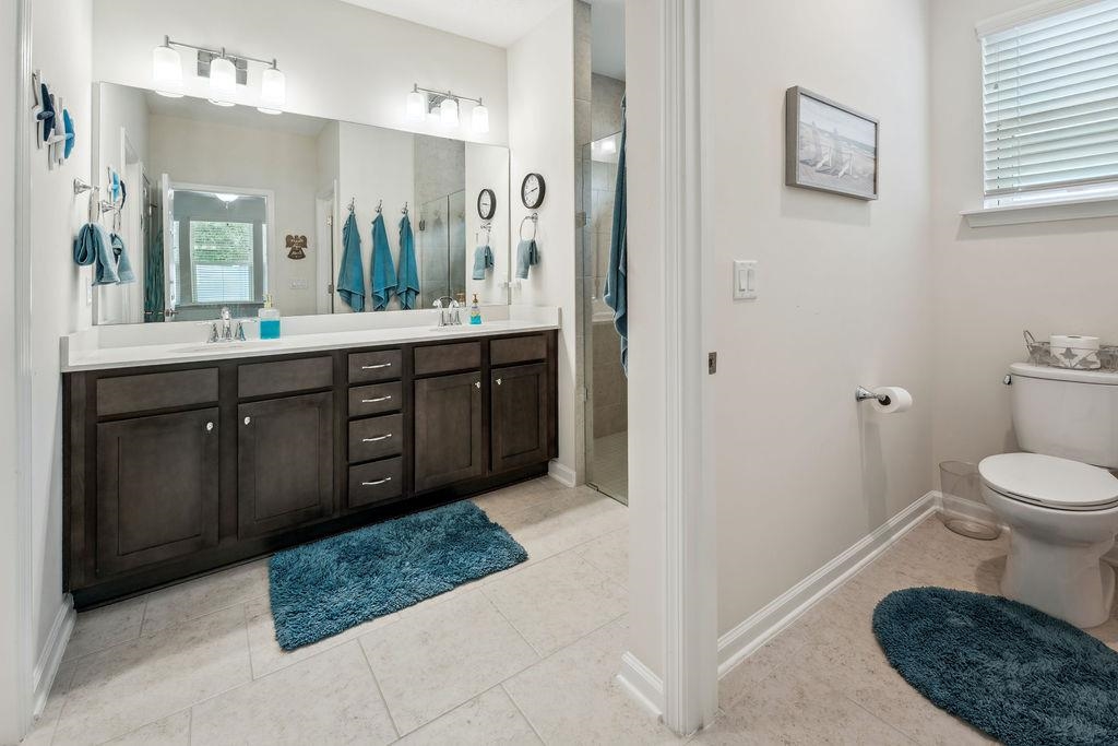 Image 23 of 38 For 244 Caretta Cir