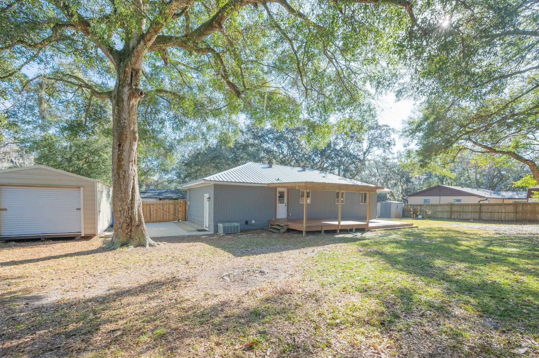 Image 22 of 30 For 414 Jasmine Rd