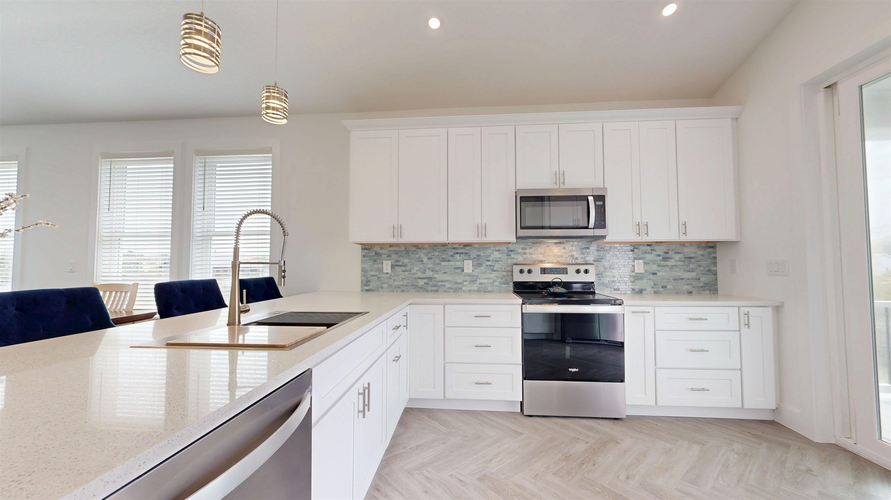 Image 11 of 38 For 6287 Costanero Rd