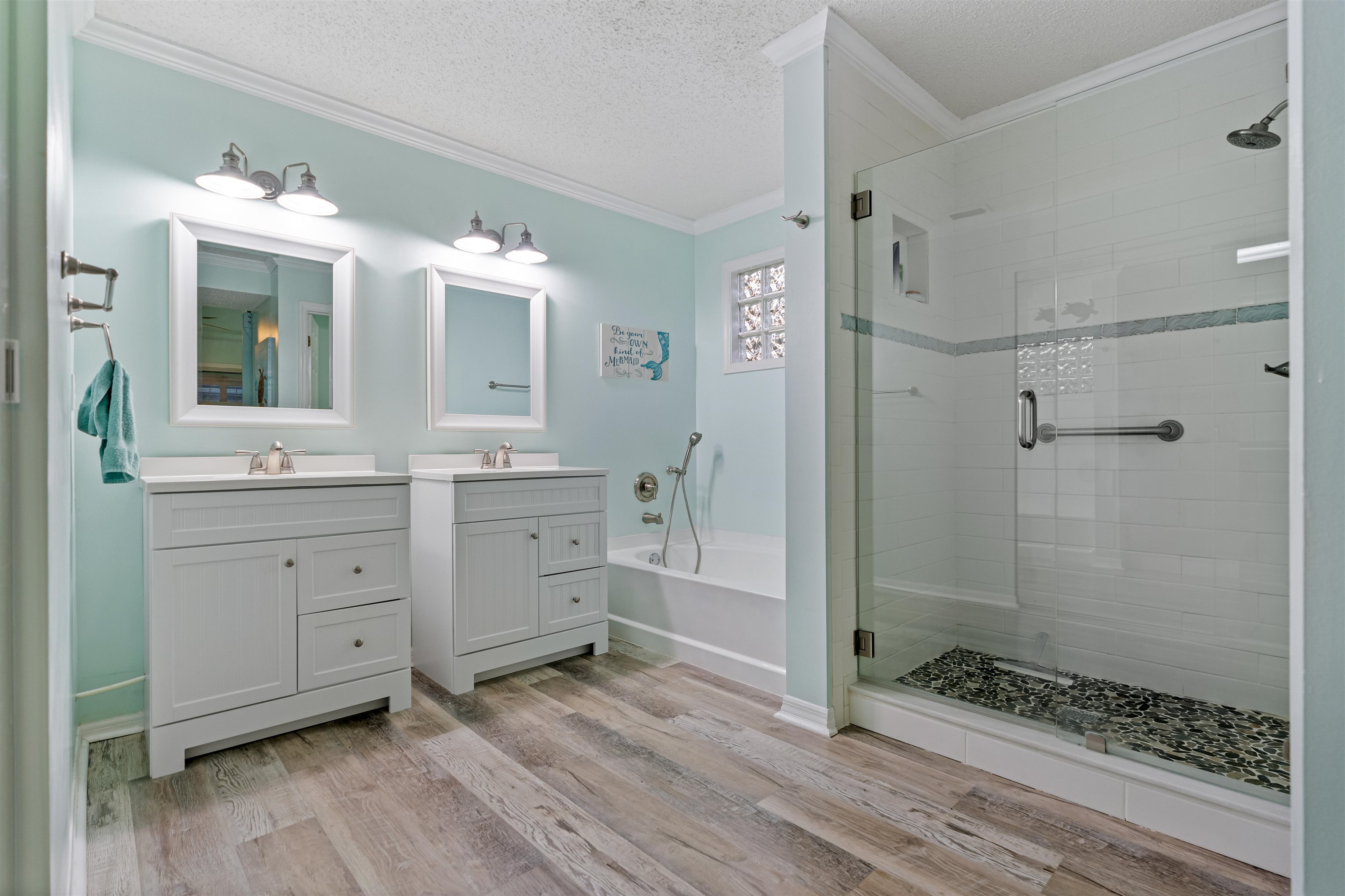 Image 14 of 44 For 362 Monika Pl