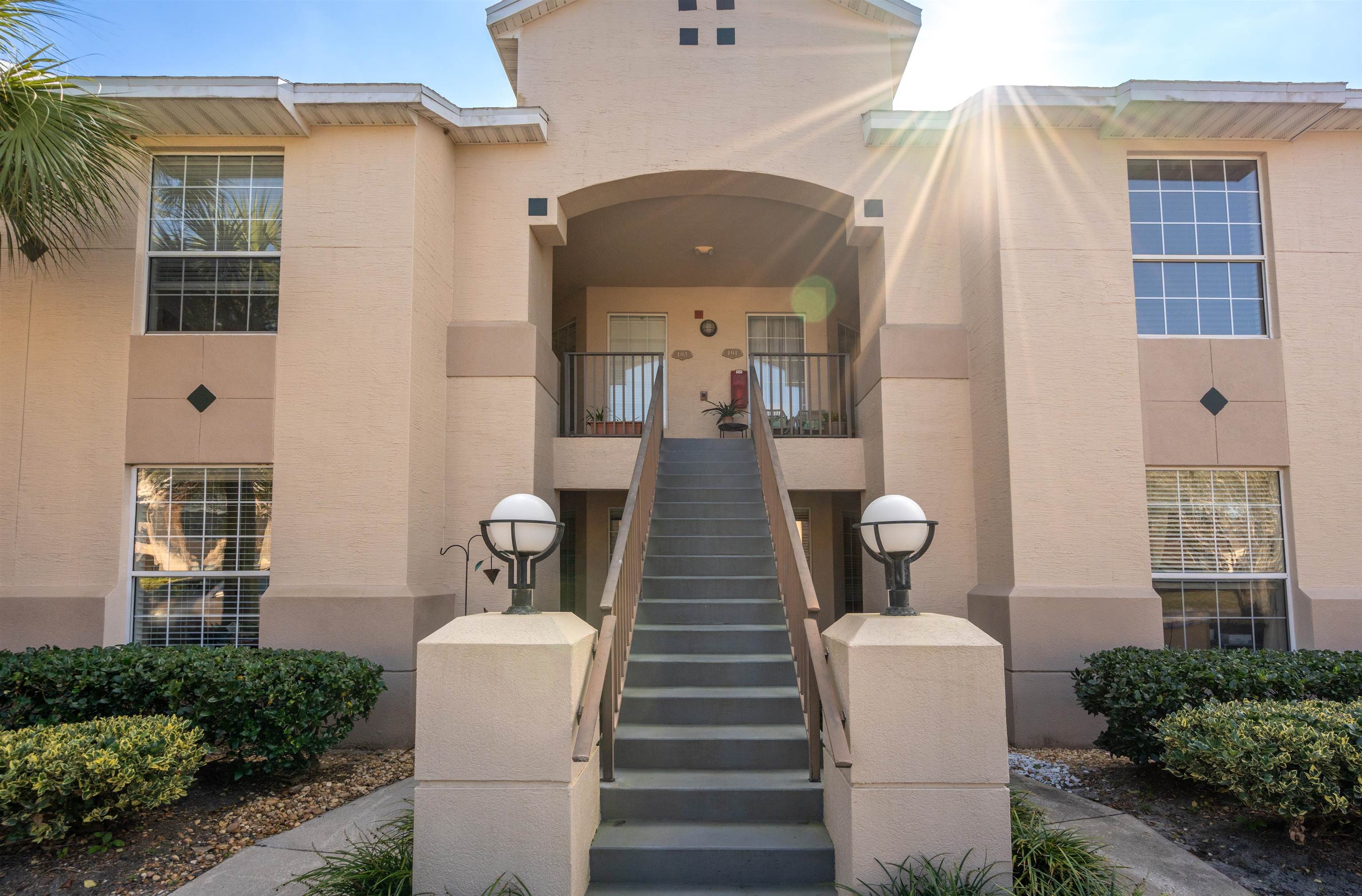Image 2 of 50 For 101 Augusta Circle