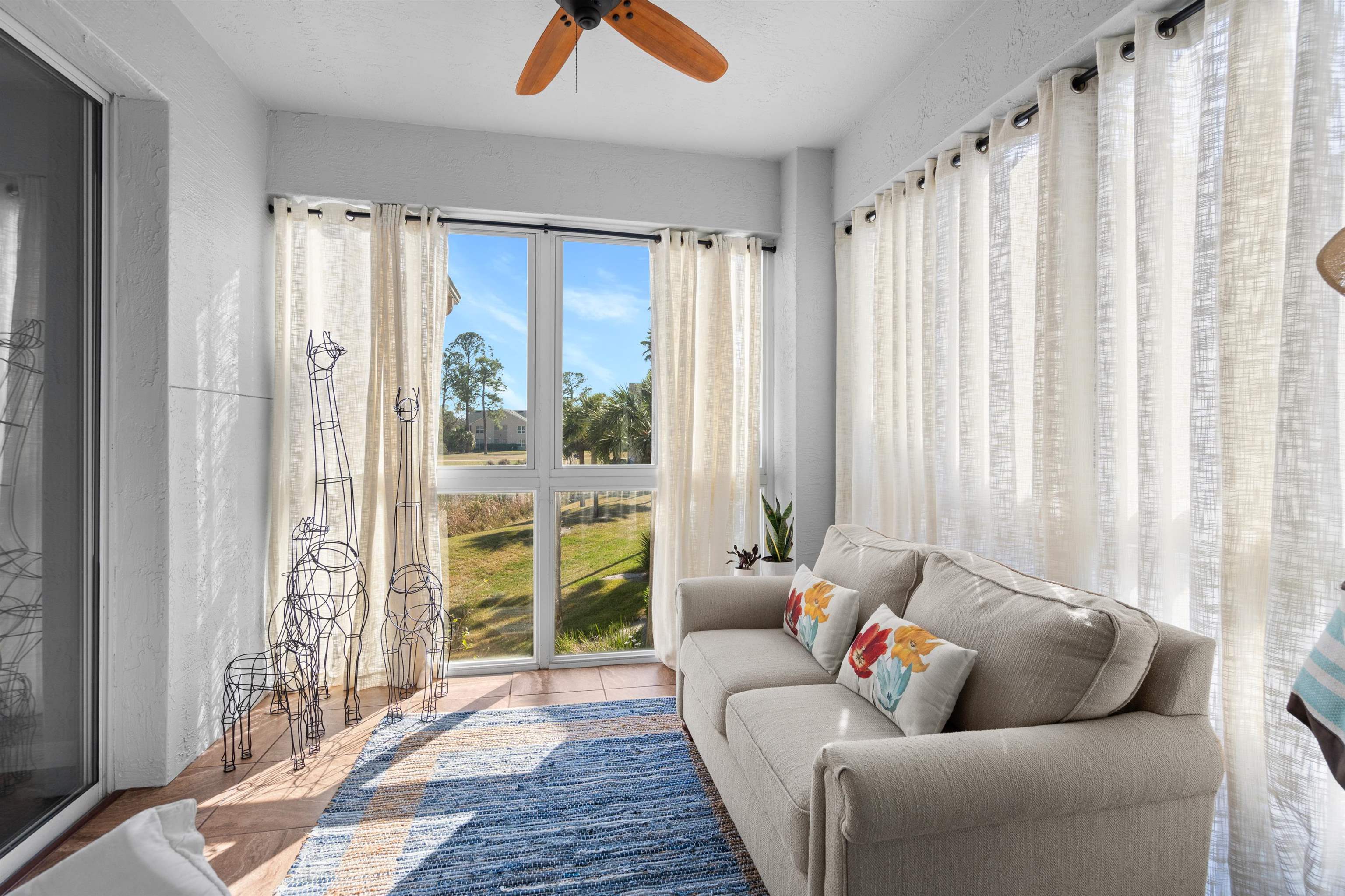 Image 22 of 50 For 101 Augusta Circle