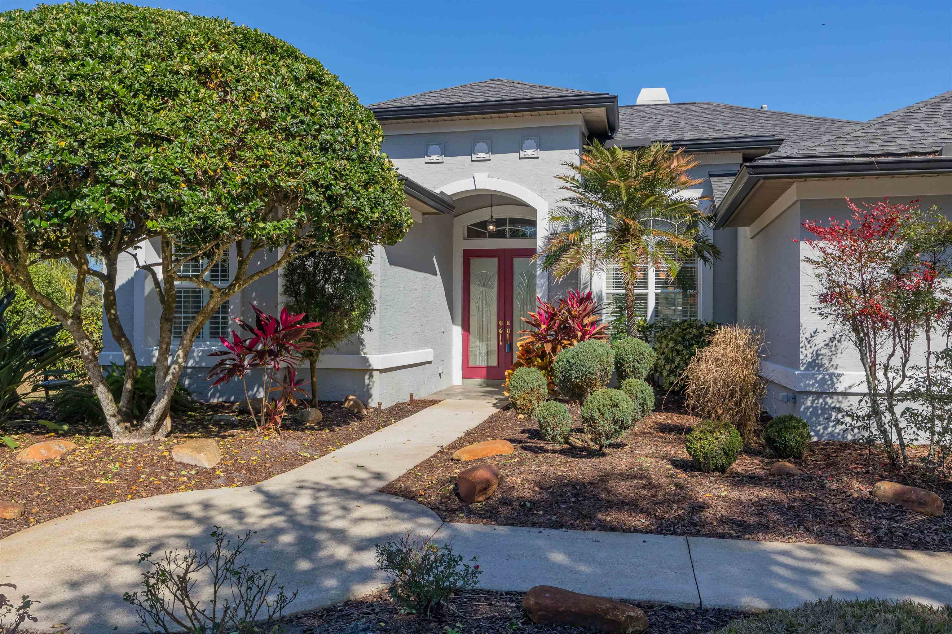 Image 11 of 91 For 281 Pinehurst Pointe Dr