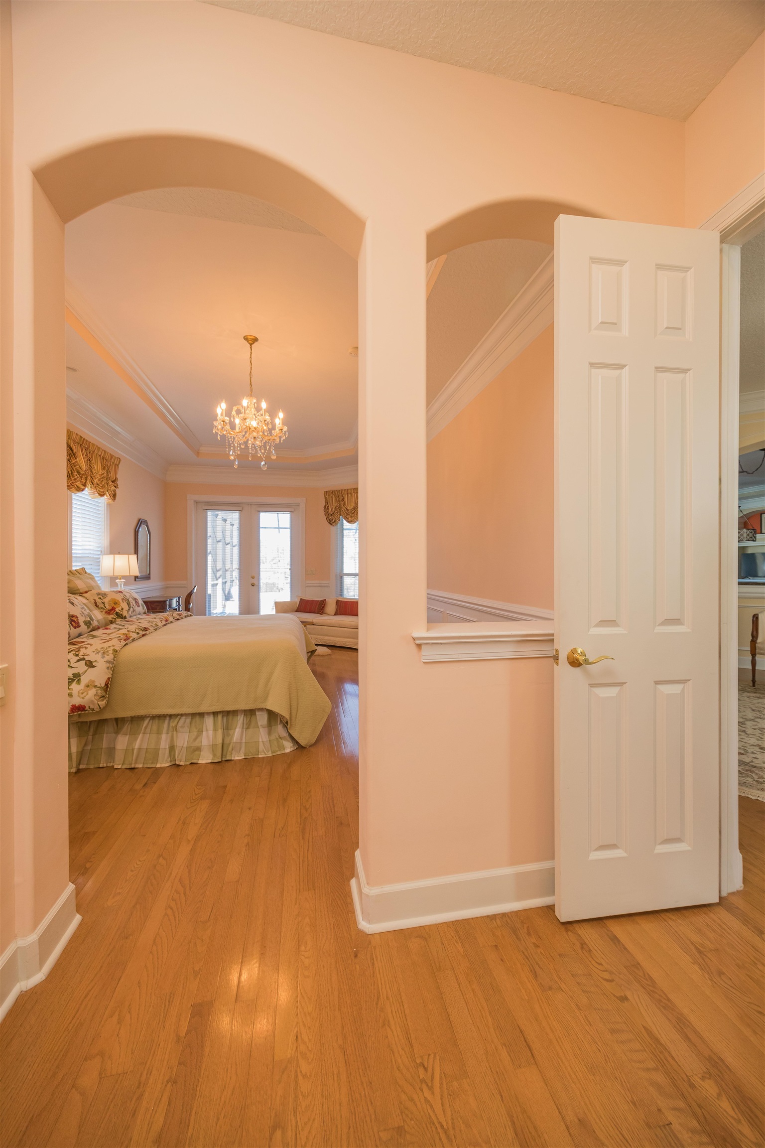 Image 46 of 91 For 281 Pinehurst Pointe Dr