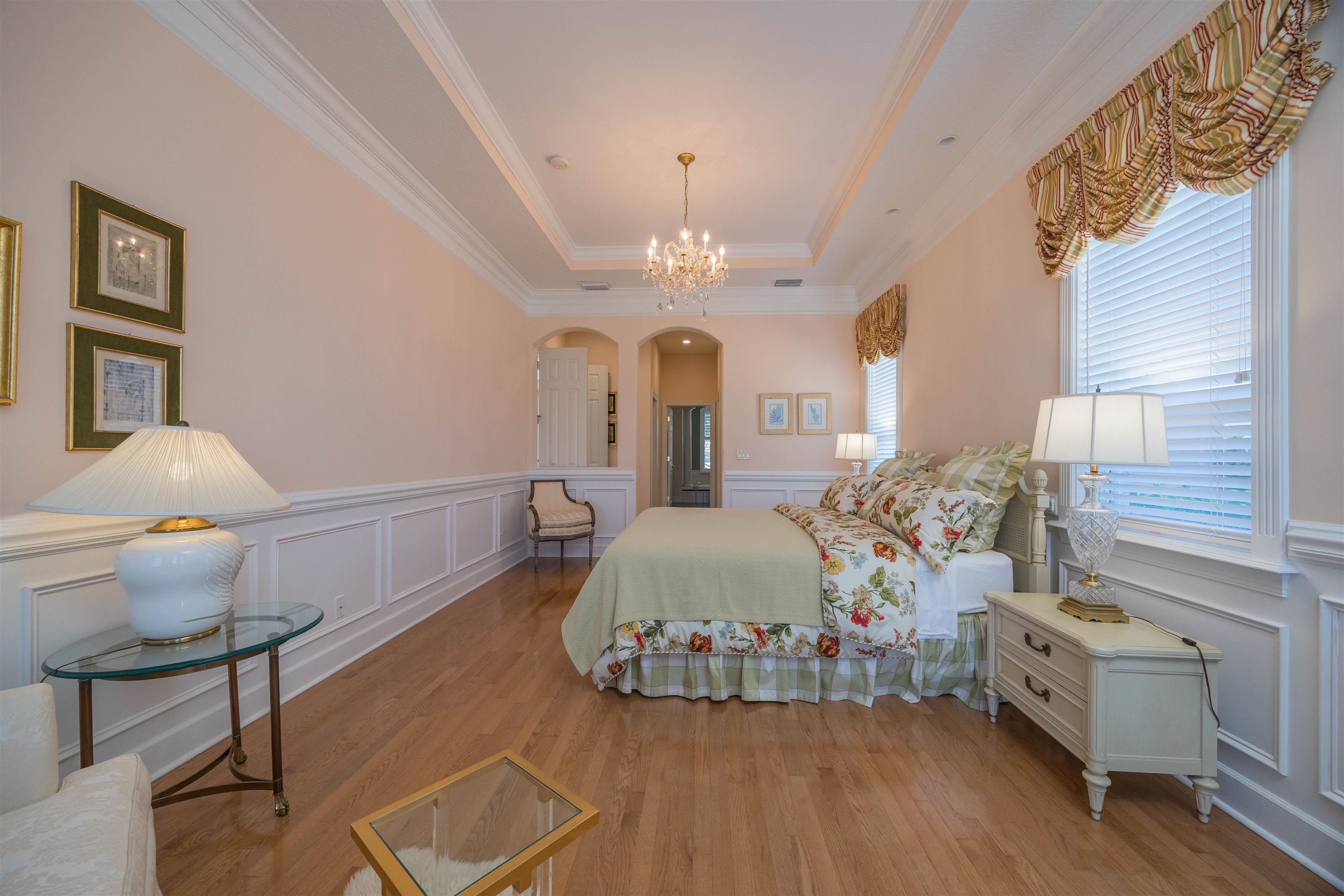 Image 48 of 91 For 281 Pinehurst Pointe Dr