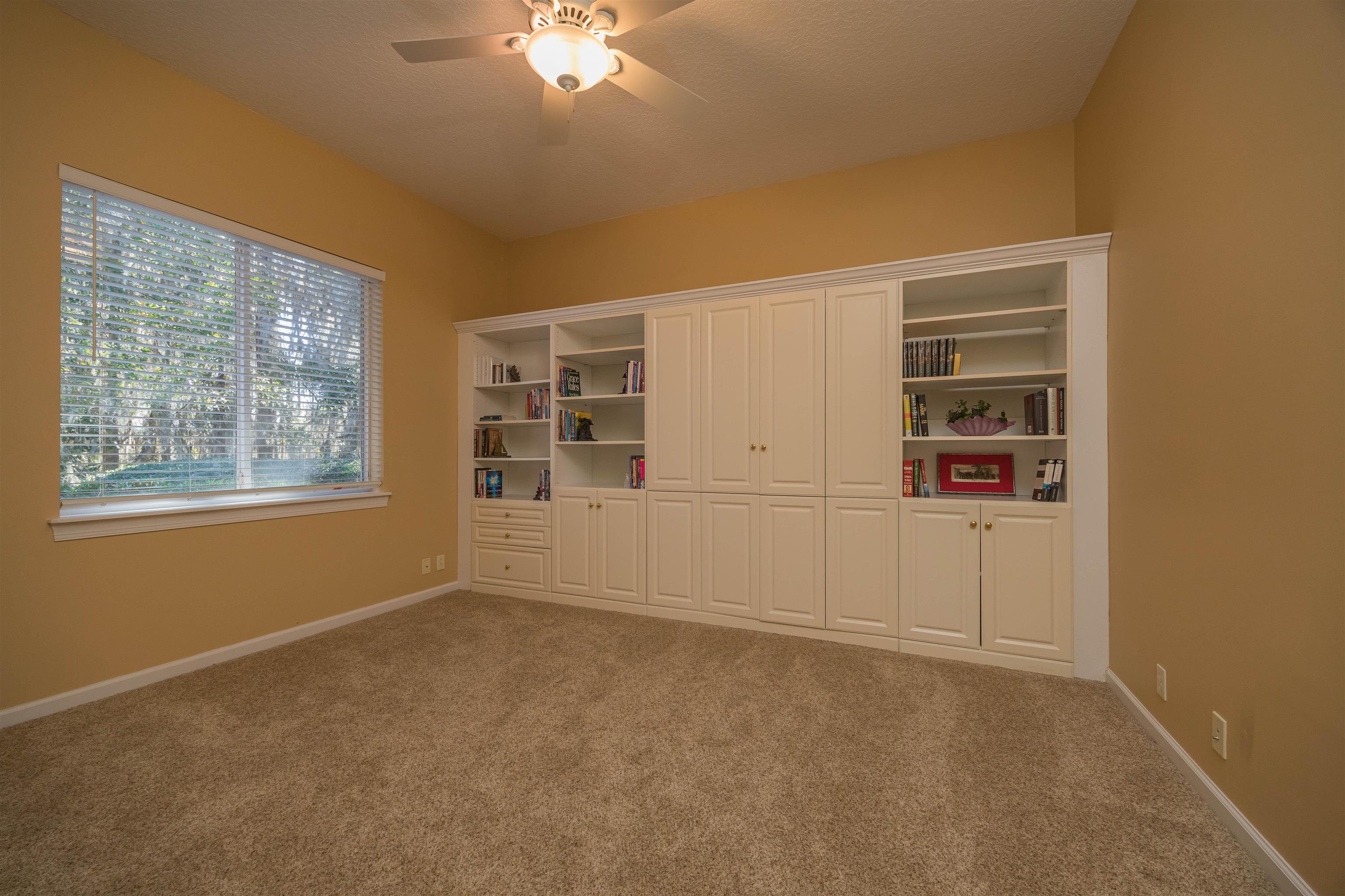 Image 58 of 91 For 281 Pinehurst Pointe Dr