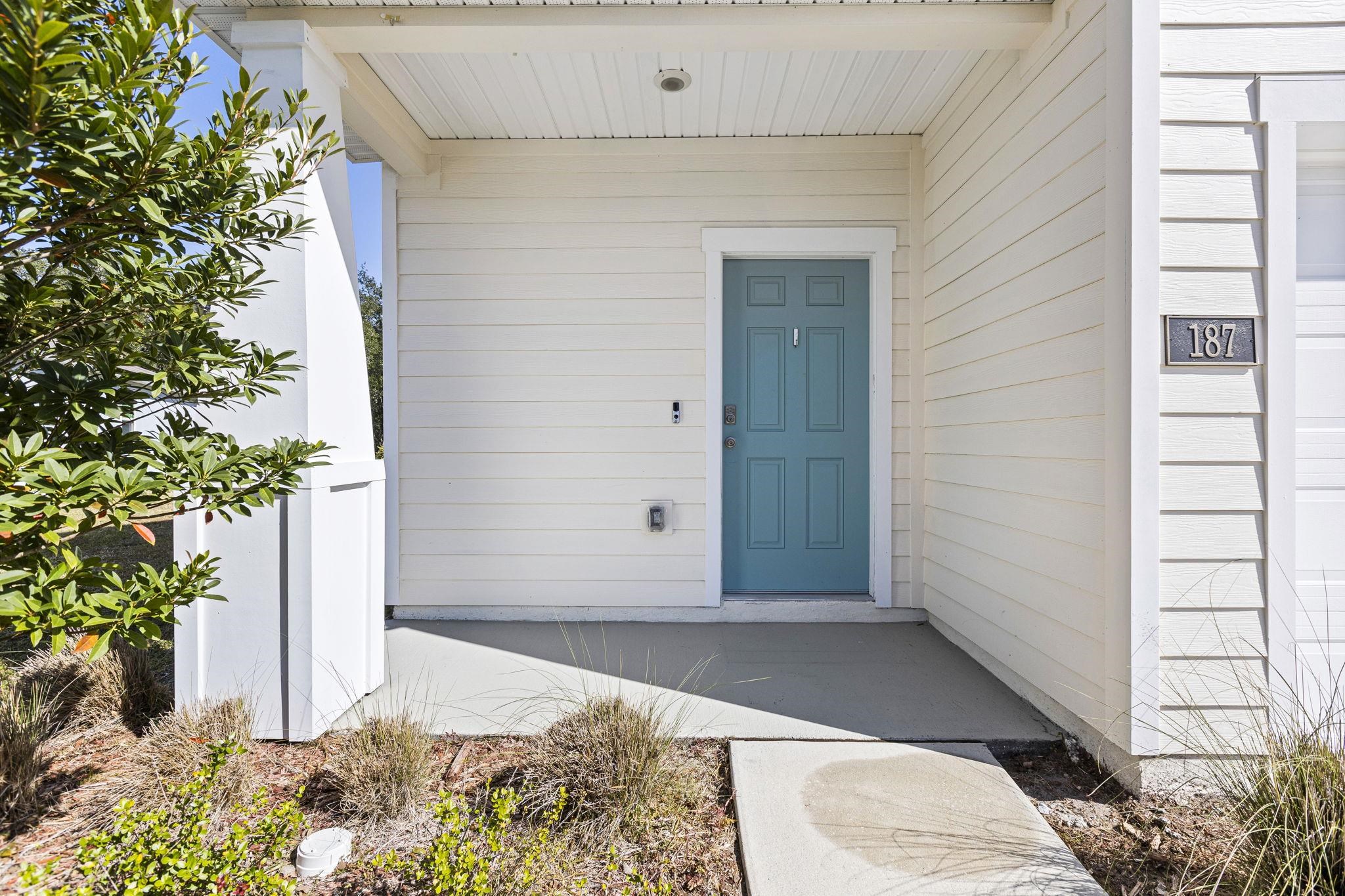 Image 4 of 26 For 187 Logrono Ct