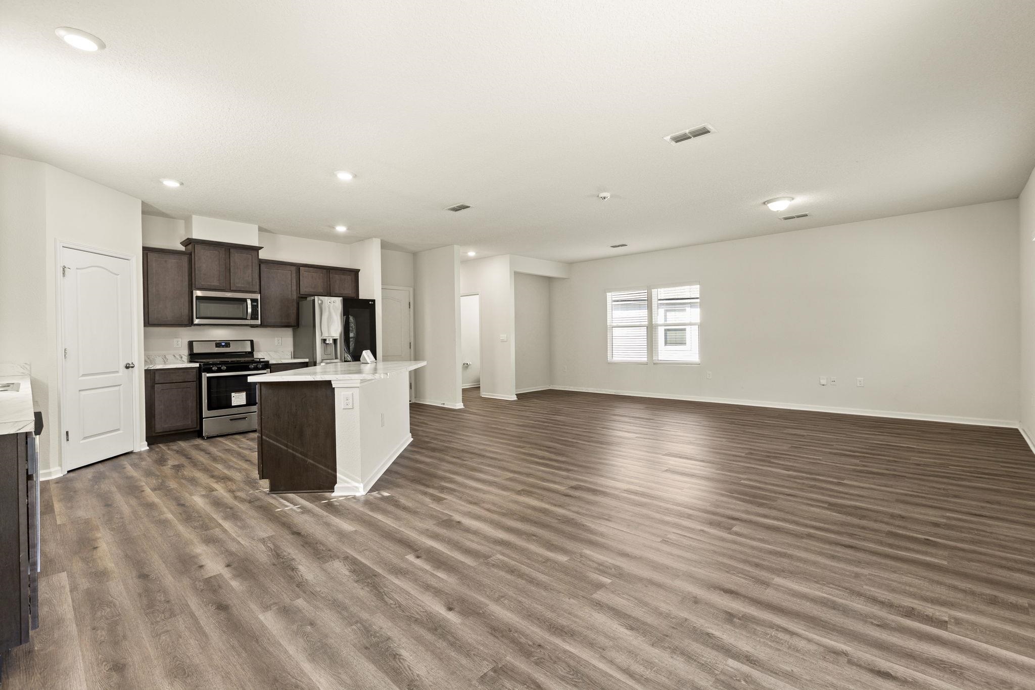 Image 9 of 26 For 187 Logrono Ct