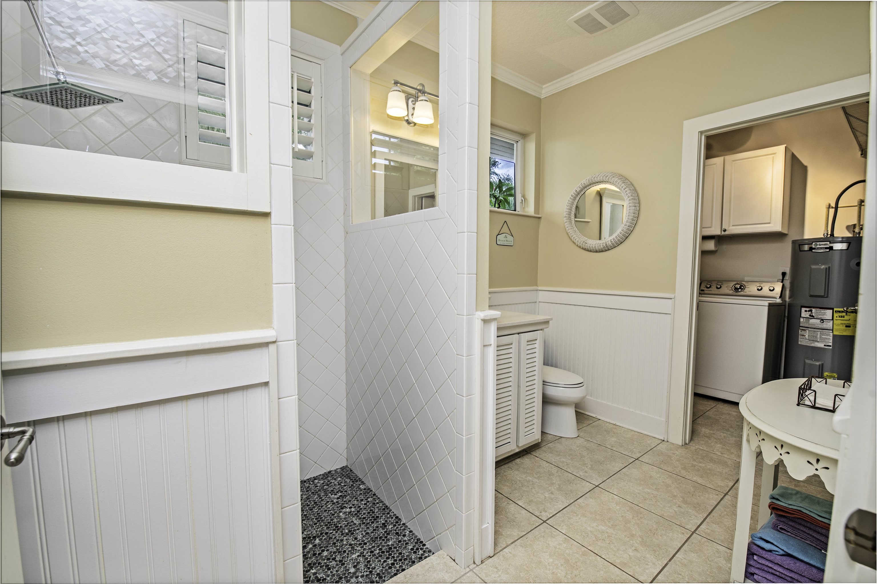 Image 29 of 47 For 312 Amelia Court