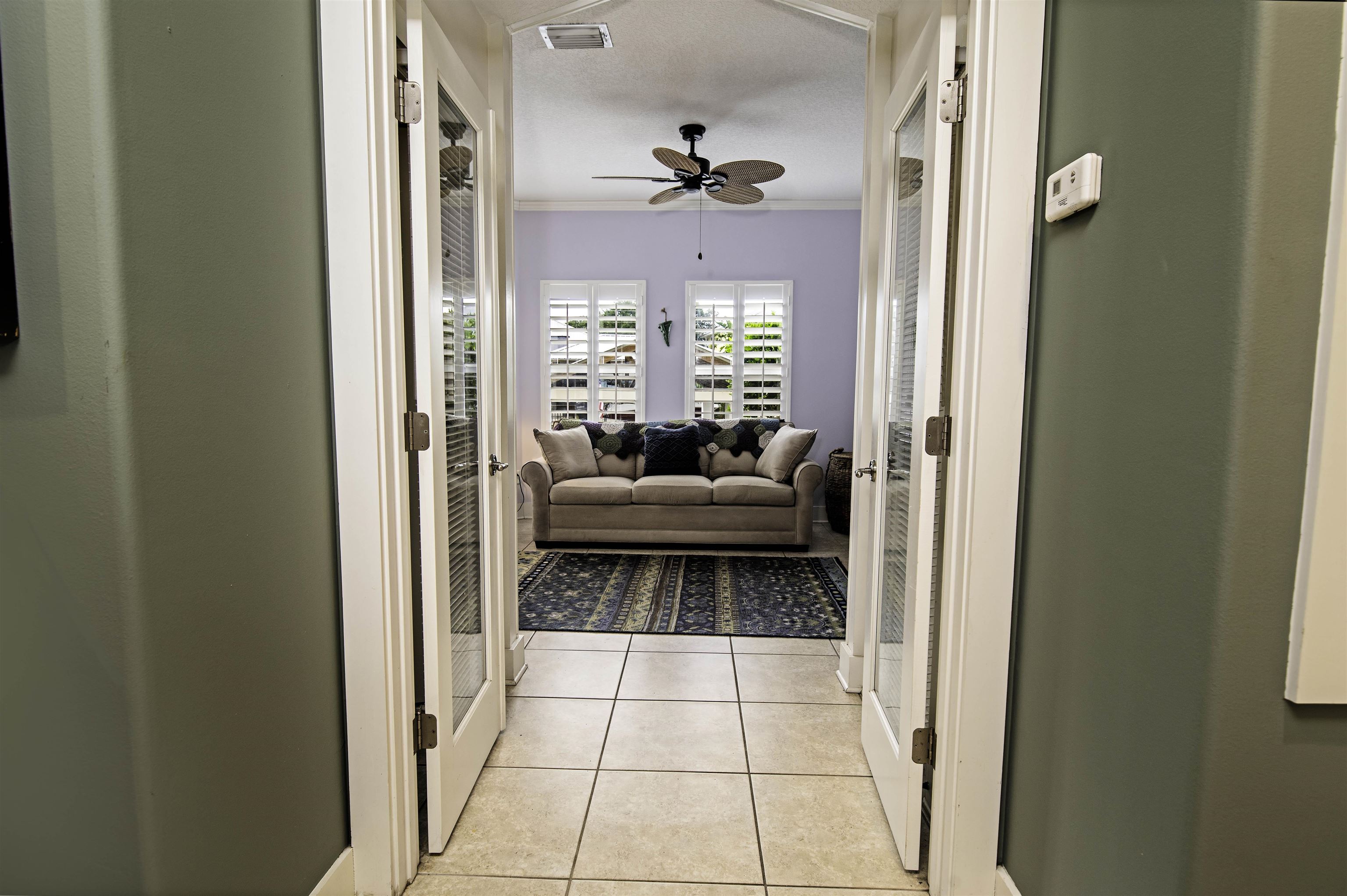 Image 30 of 47 For 312 Amelia Court