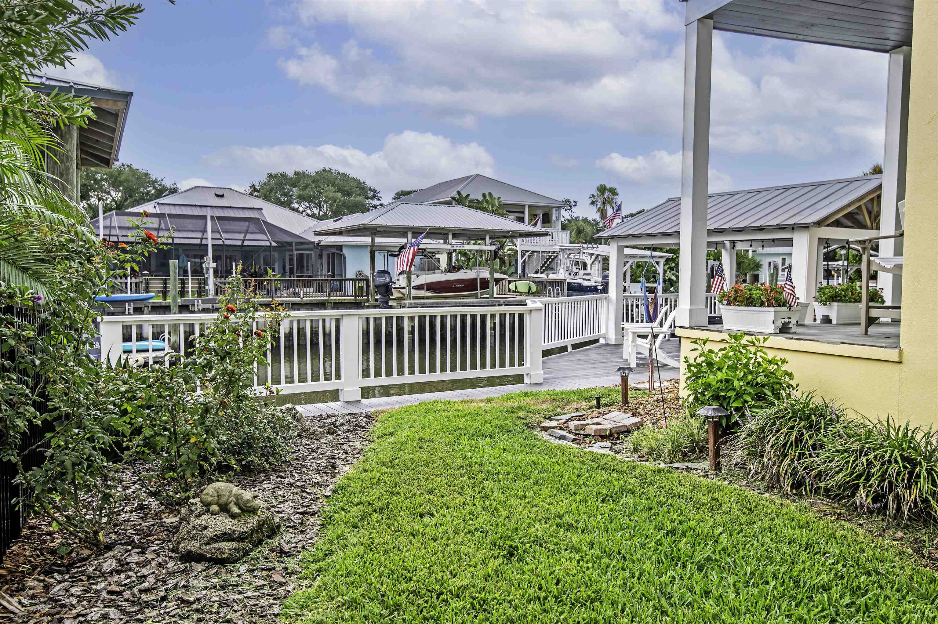 Image 41 of 47 For 312 Amelia Court