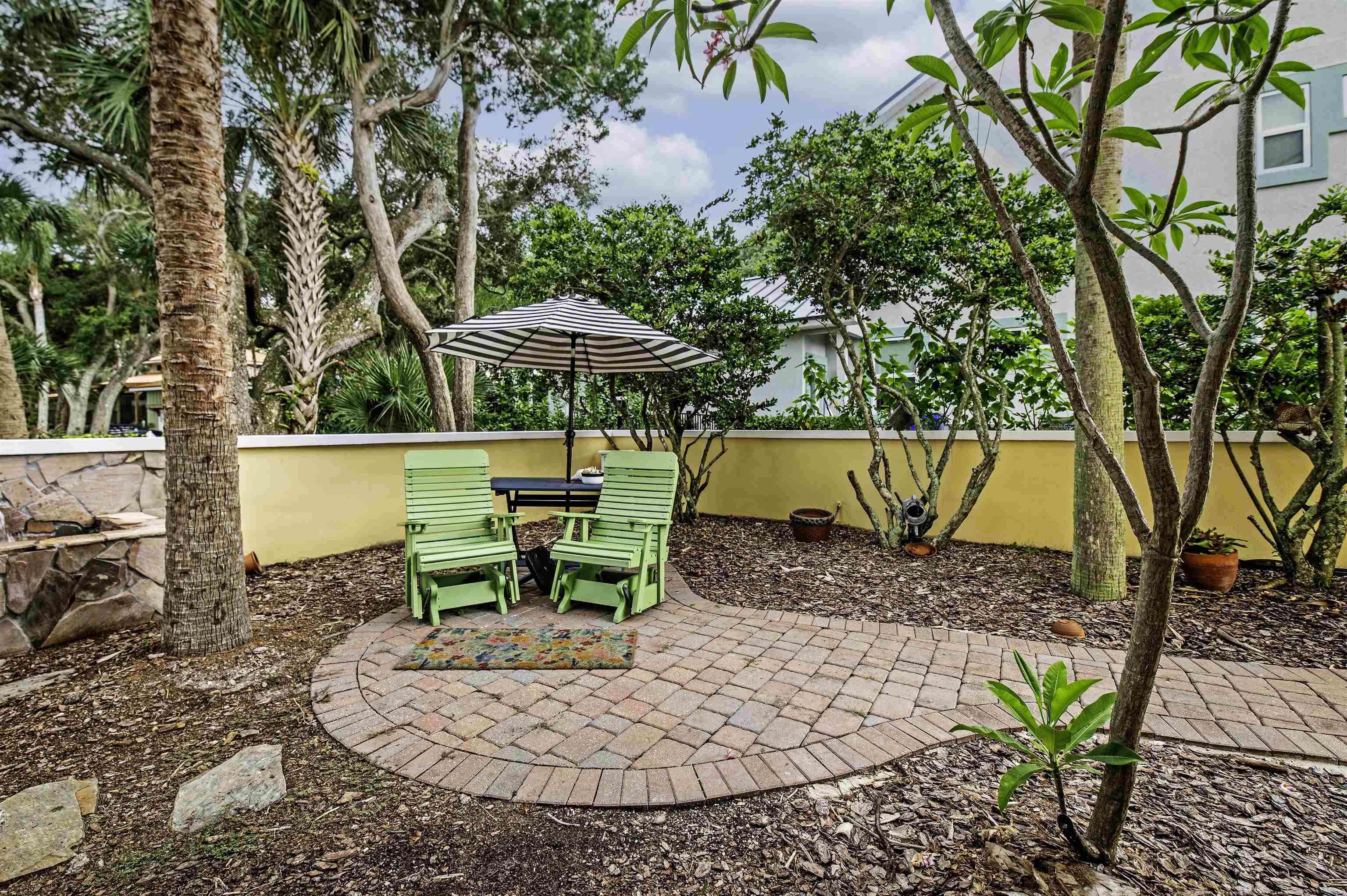 Image 42 of 47 For 312 Amelia Court