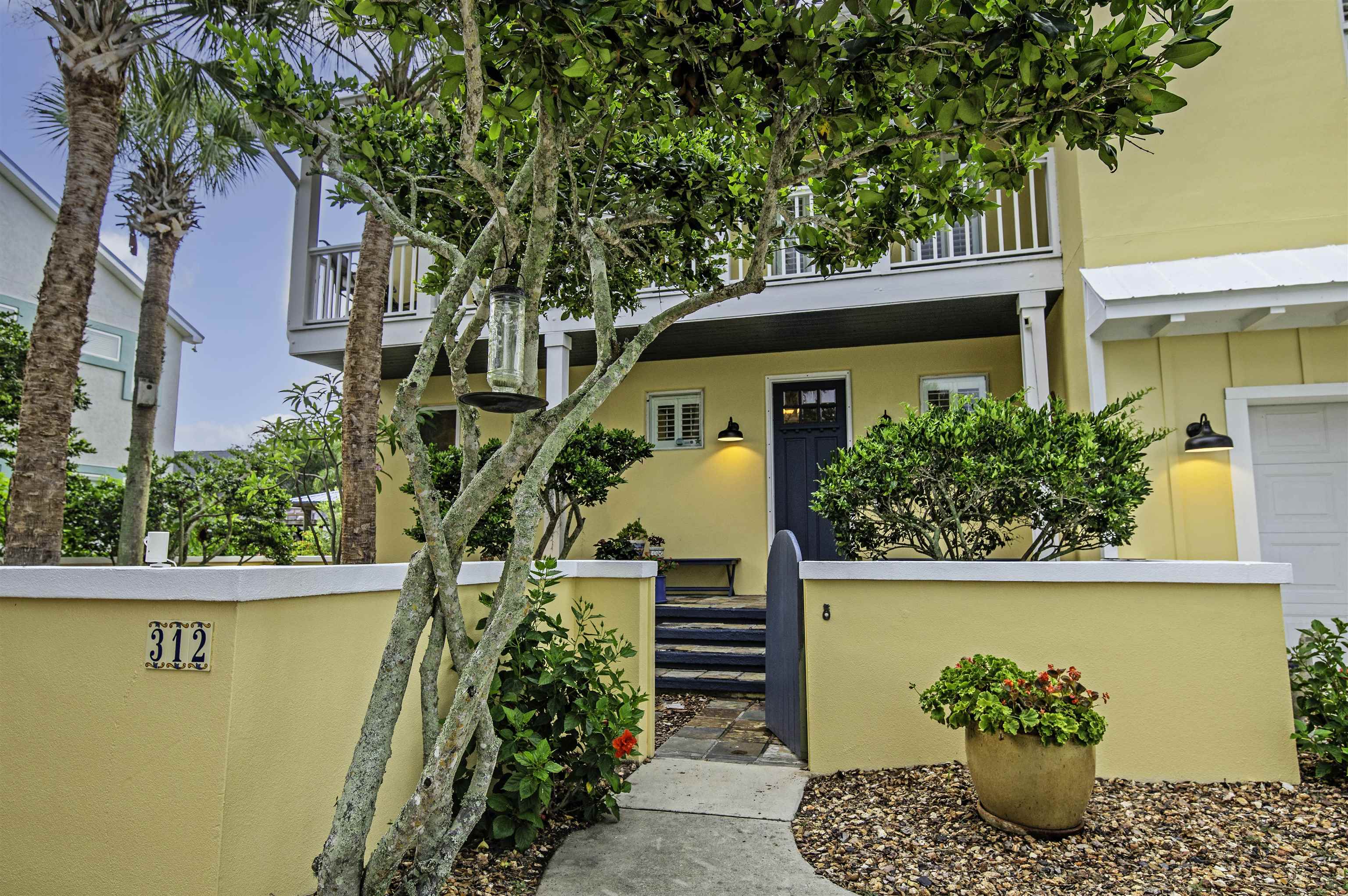 Image 7 of 47 For 312 Amelia Court