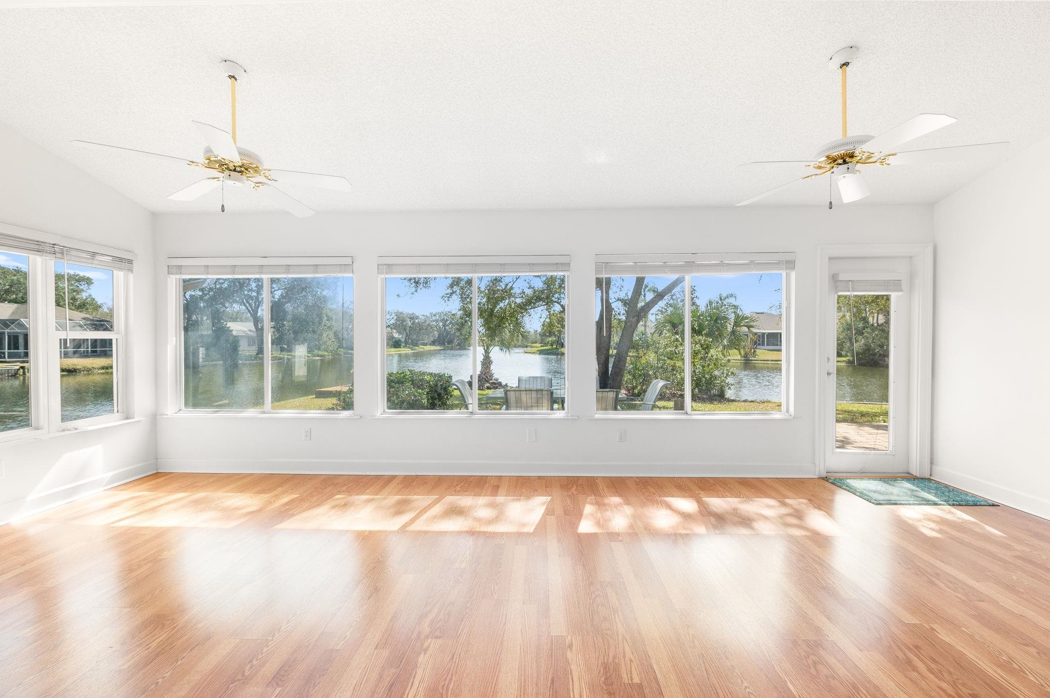 Image 34 of 53 For 613 Nautical Way