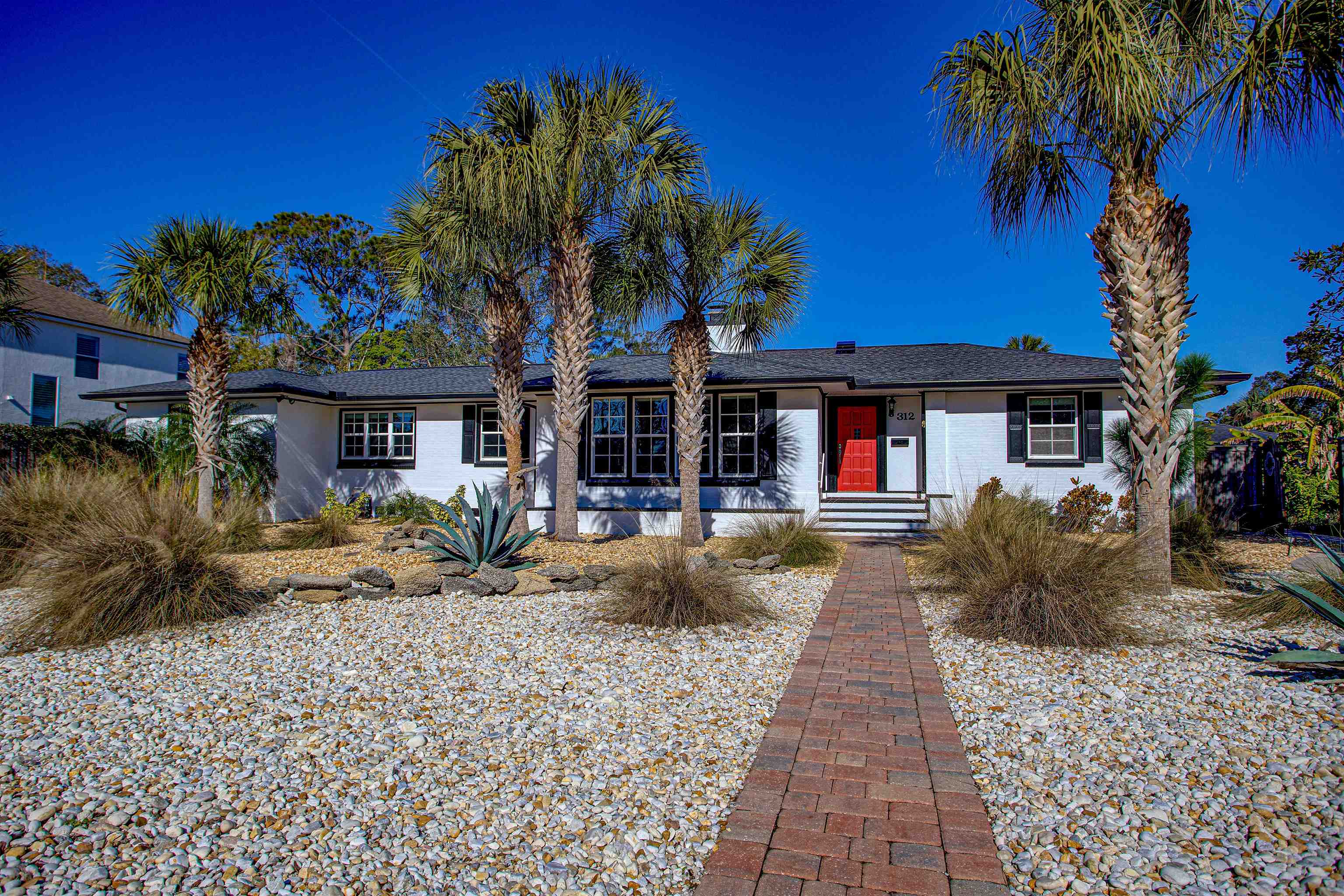 Image 48 of 59 For 312 Minorca Avenue