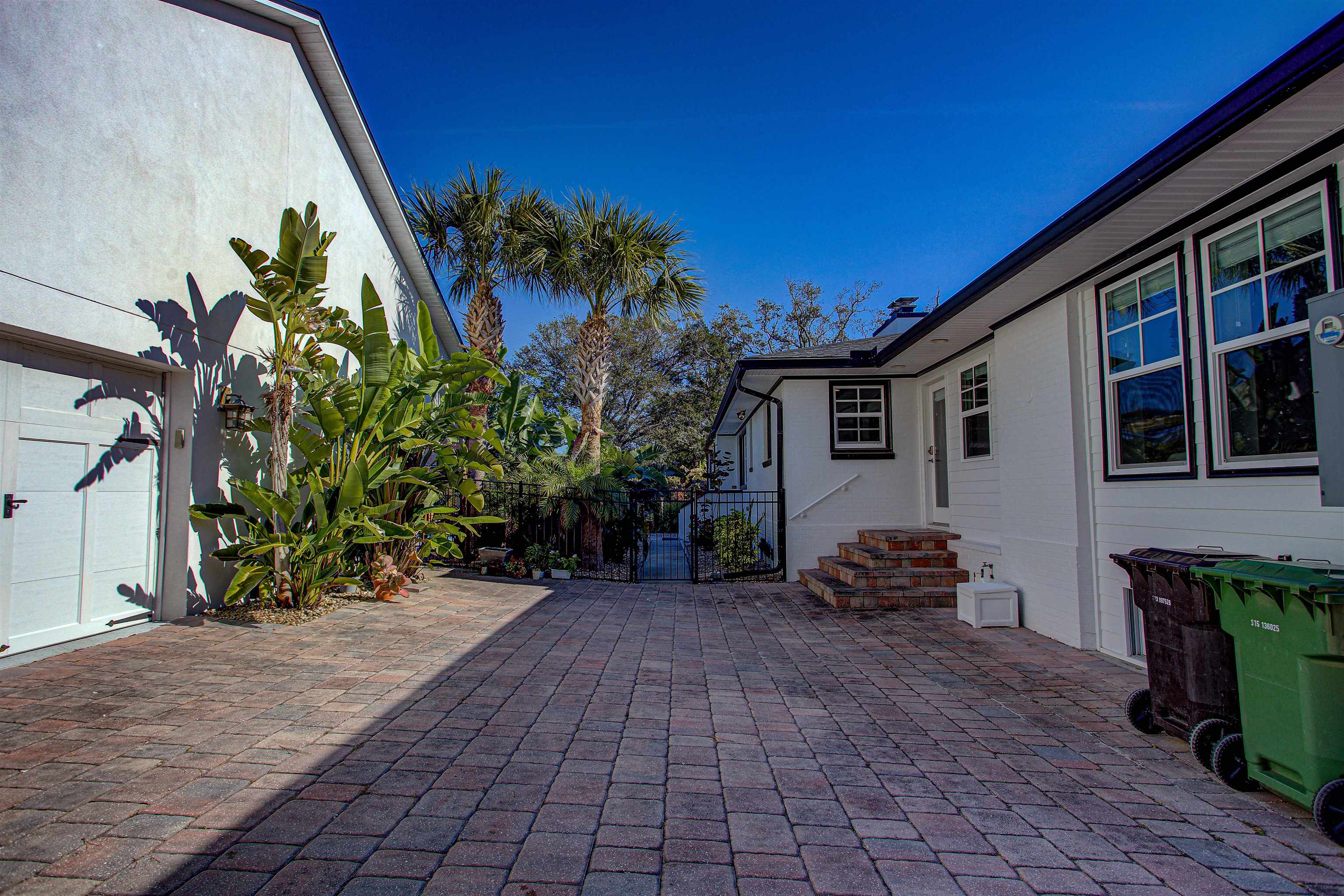 Image 52 of 59 For 312 Minorca Avenue