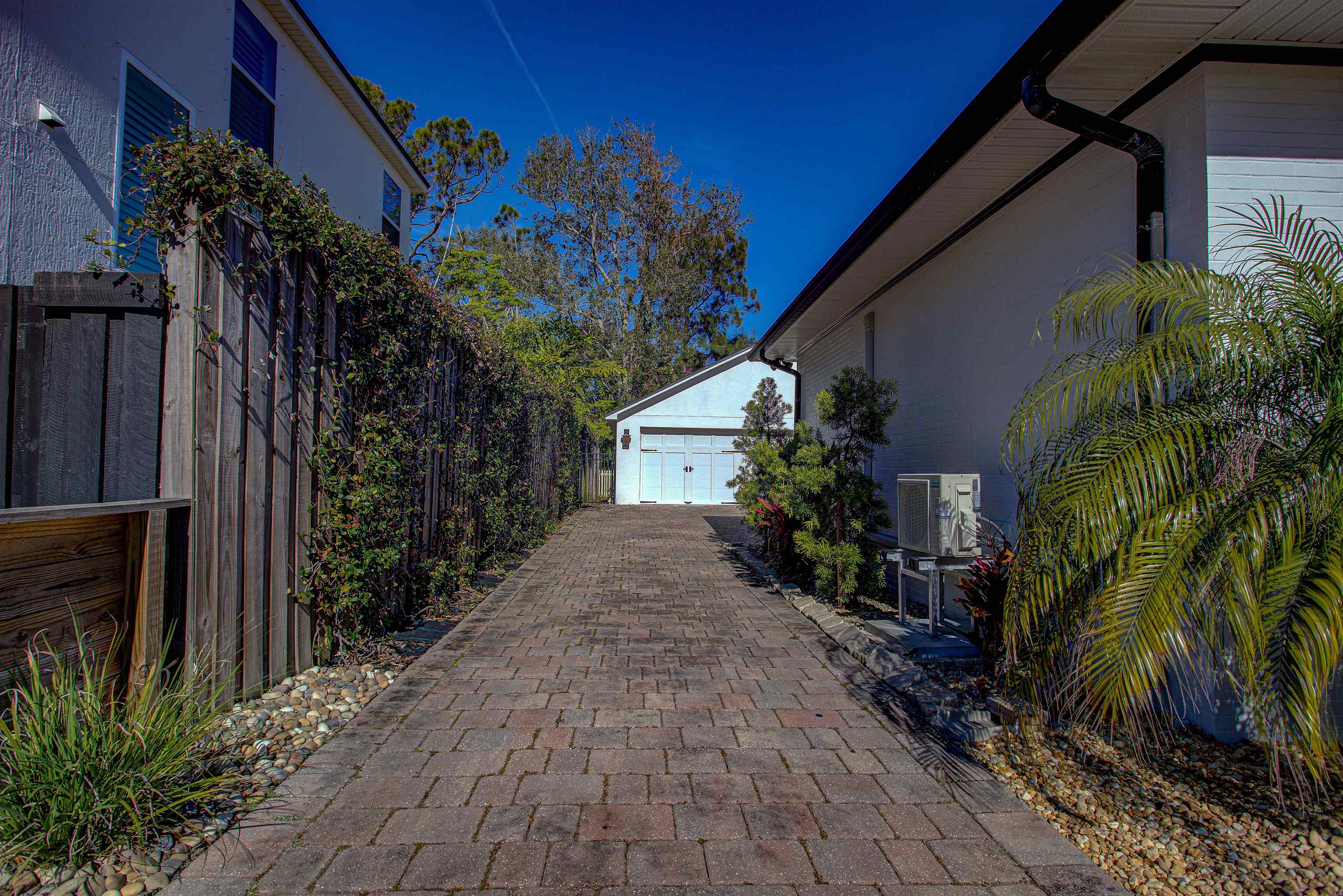 Image 53 of 59 For 312 Minorca Avenue