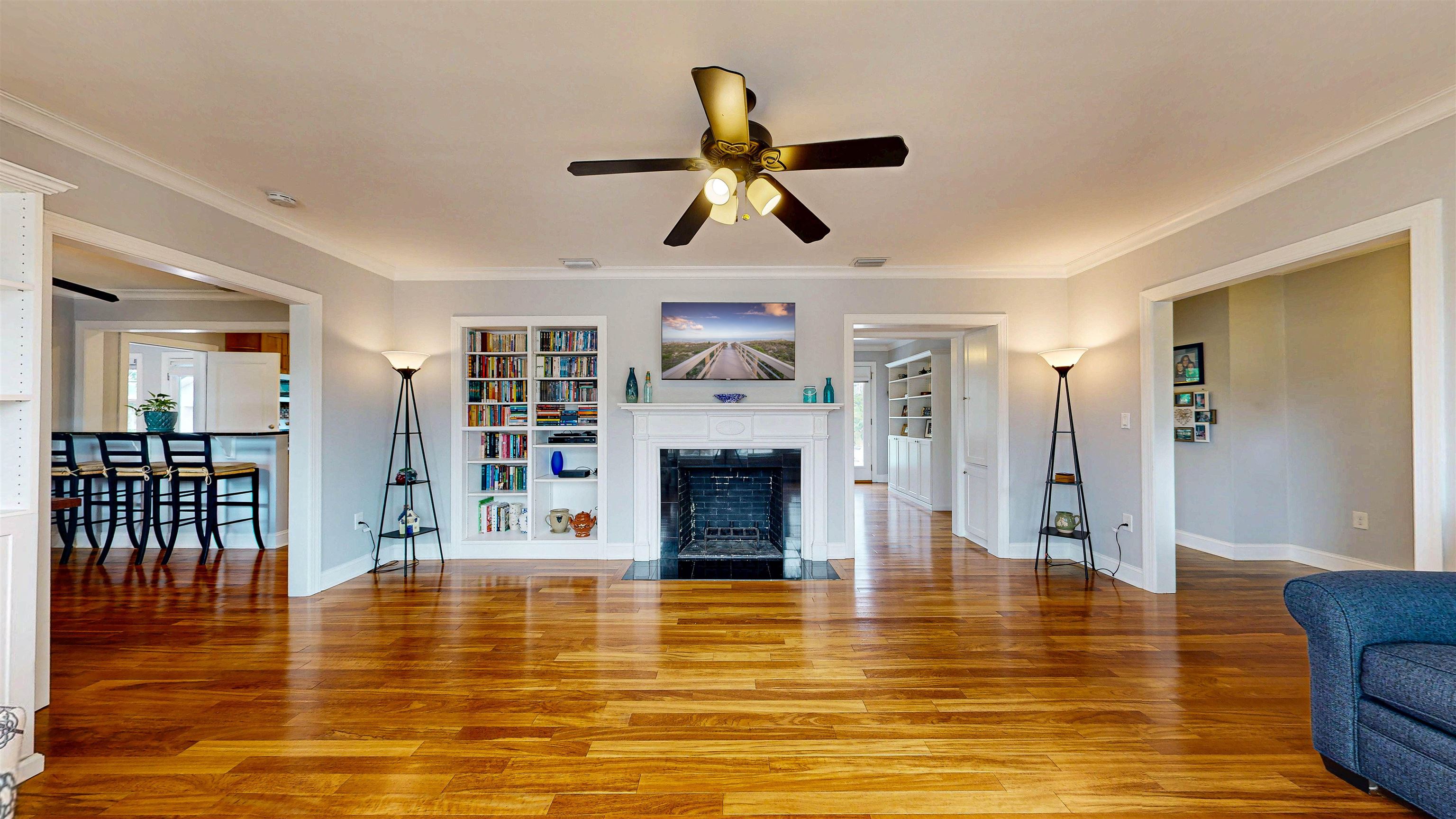 Image 9 of 59 For 312 Minorca Avenue