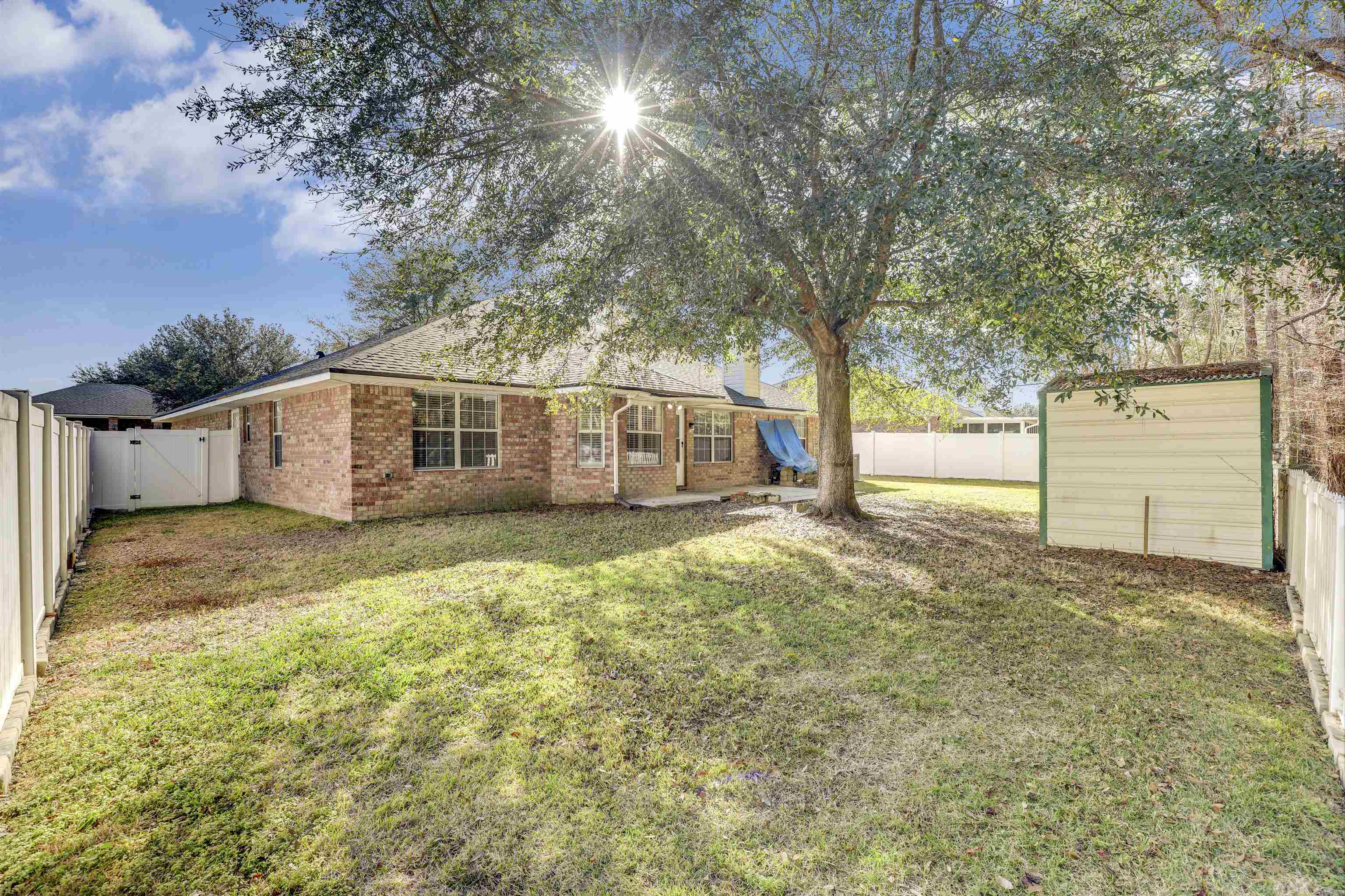 Image 40 of 49 For 3061 Silverado Cir