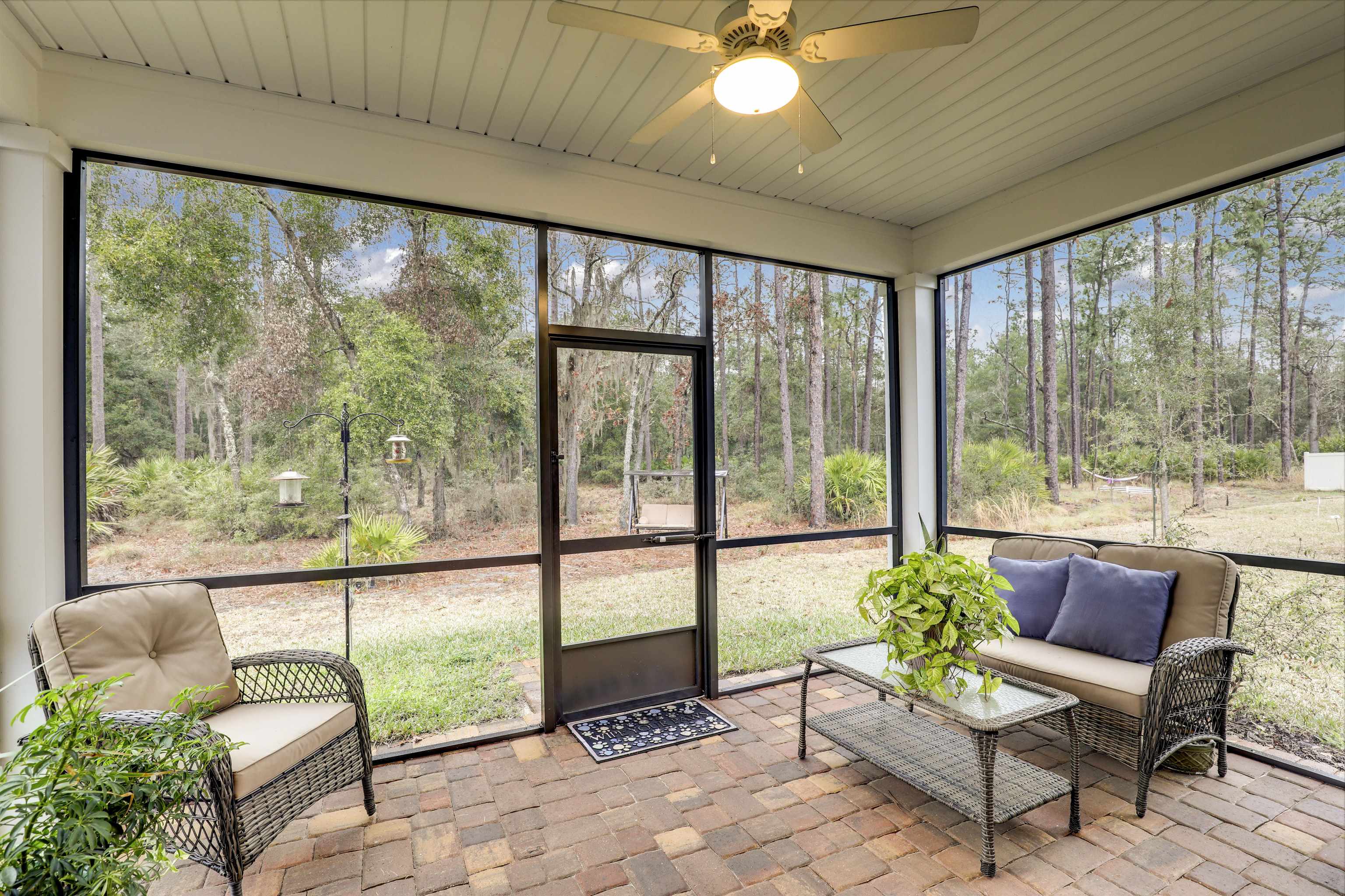 Image 4 of 61 For 384 Gan Way  