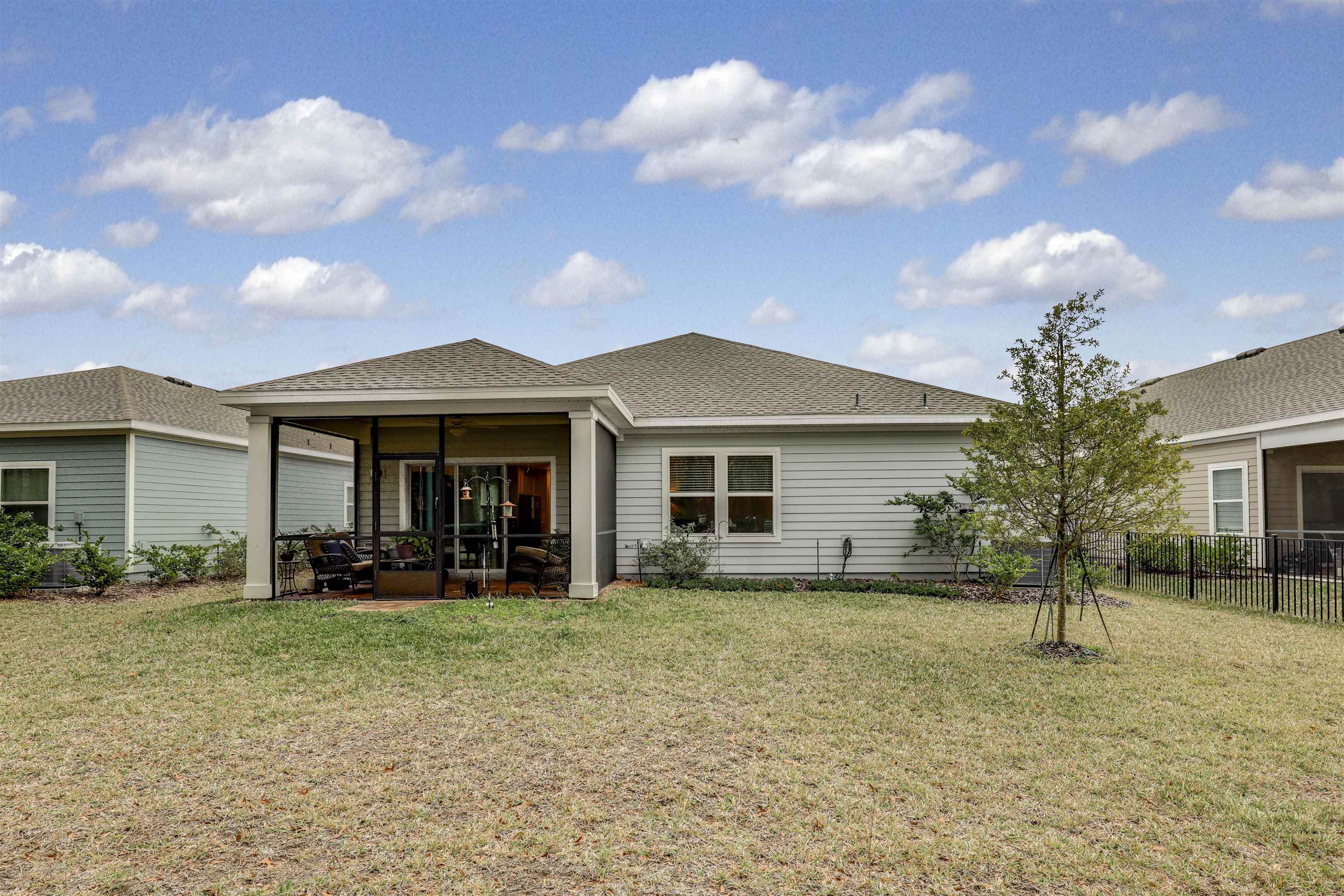 Image 43 of 61 For 384 Gan Way  