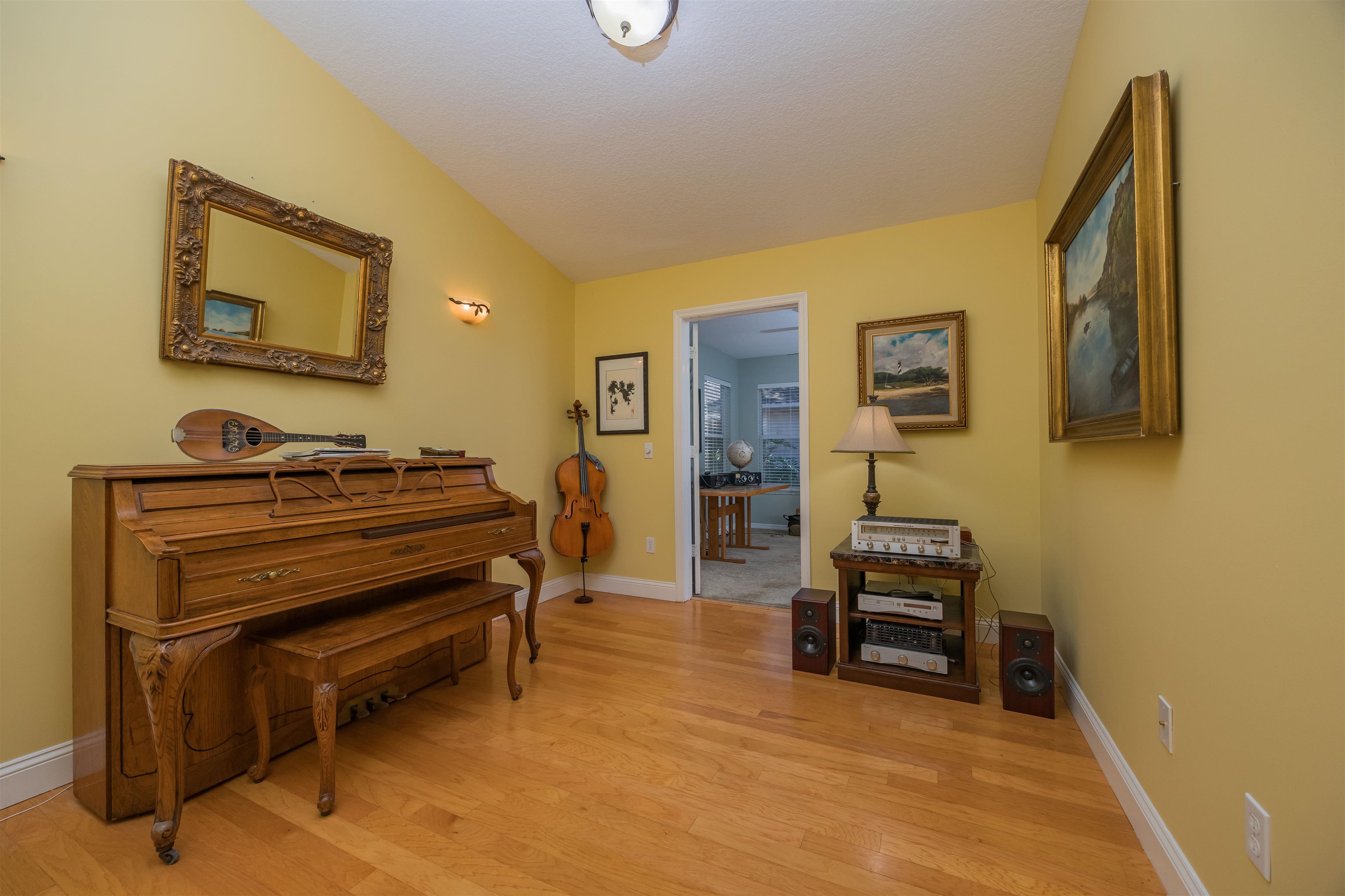 Image 21 of 49 For 612 Nautical Way
