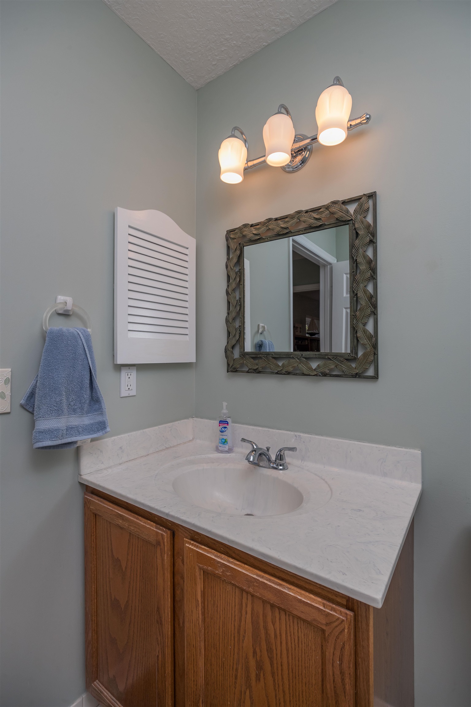 Image 24 of 49 For 612 Nautical Way