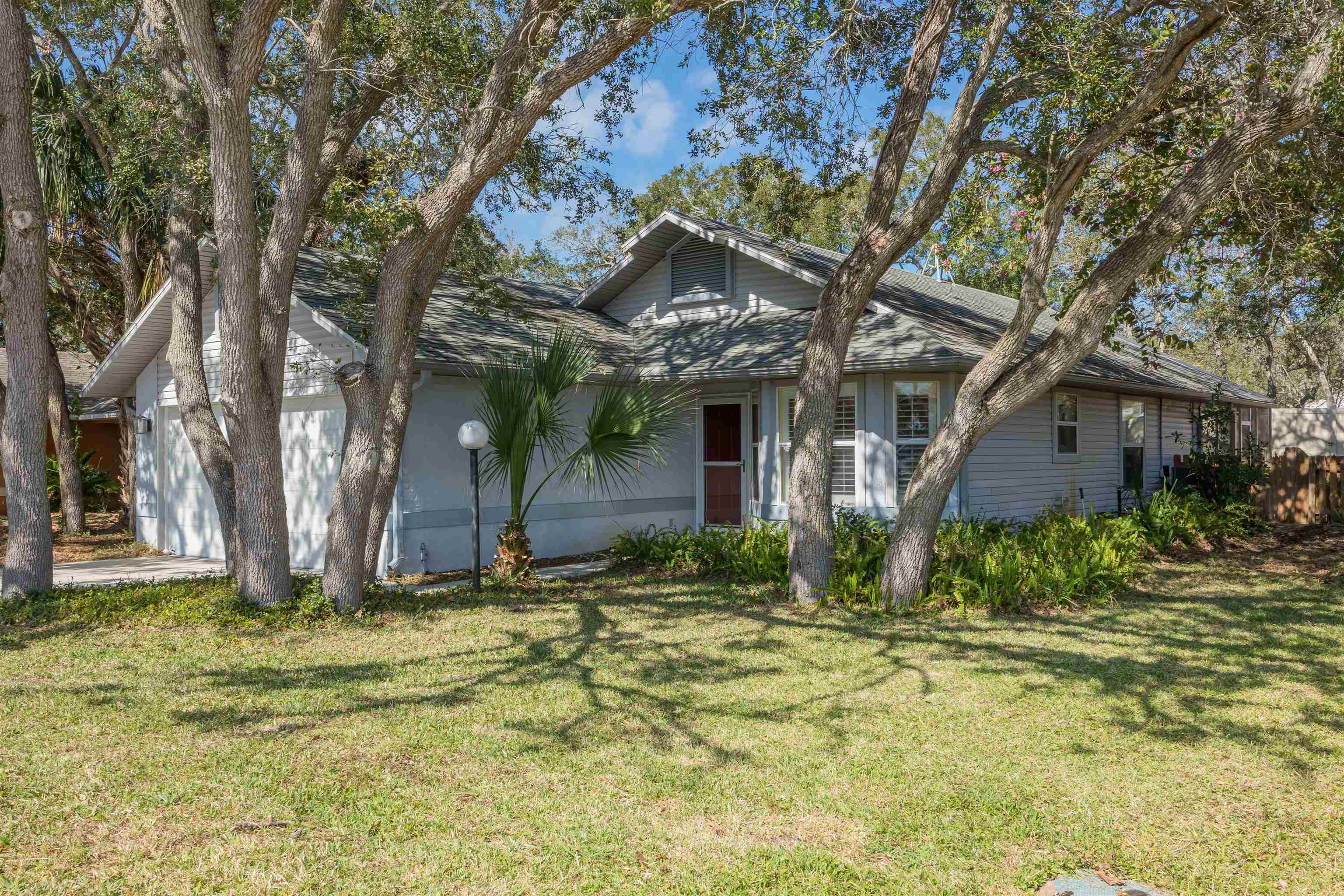 Image 4 of 49 For 612 Nautical Way